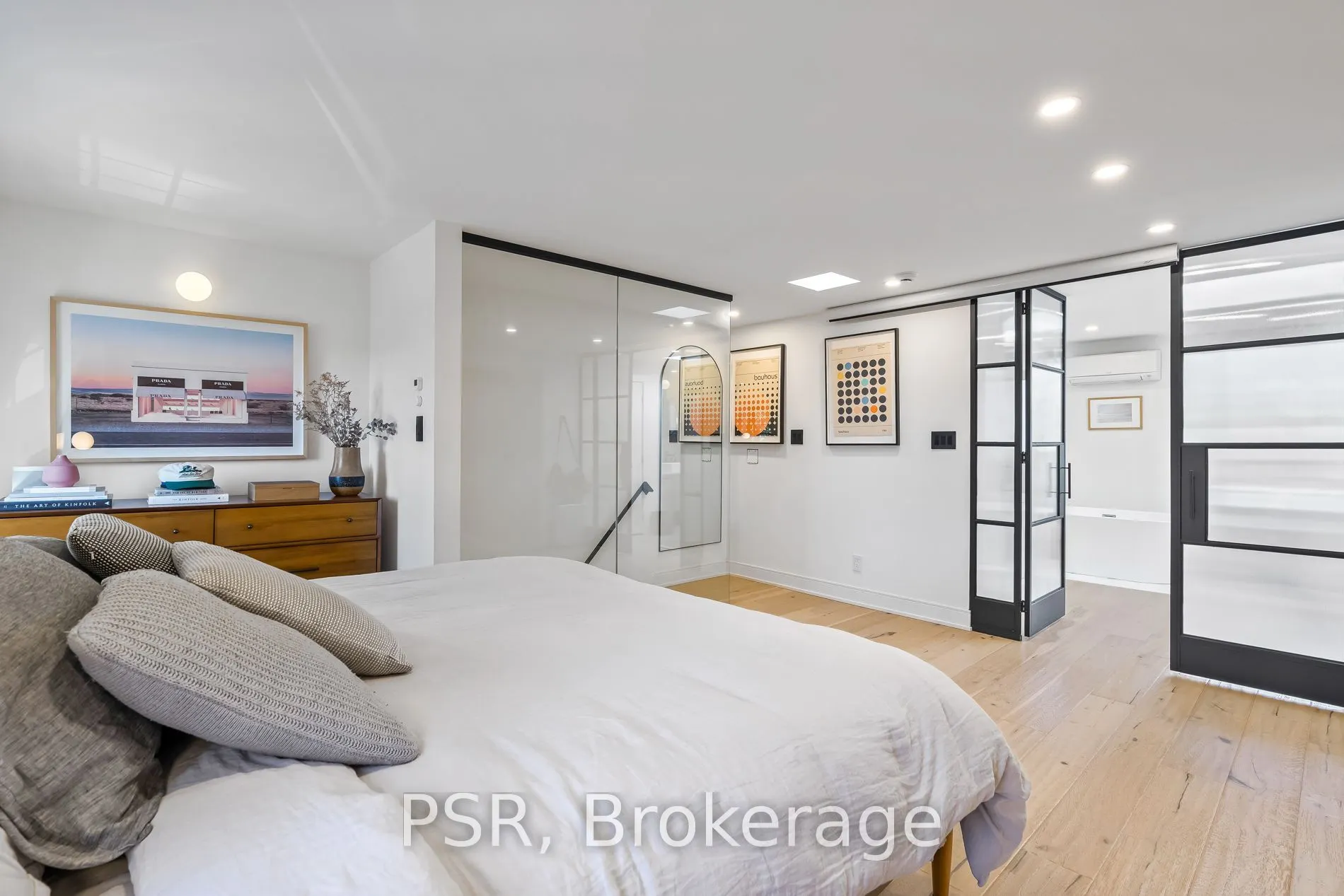53 Palmerston Avenue