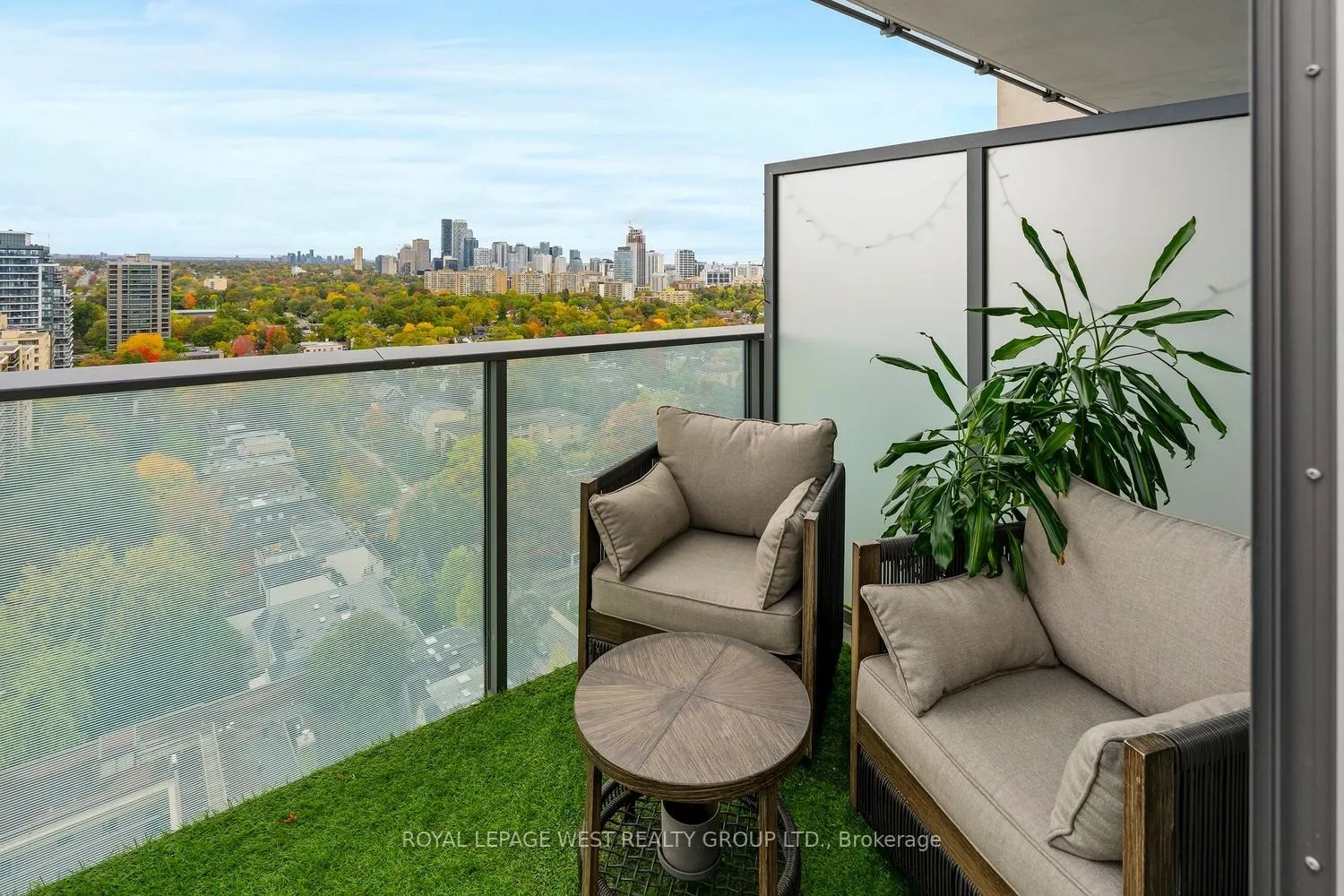 99 Foxbar Road #2304