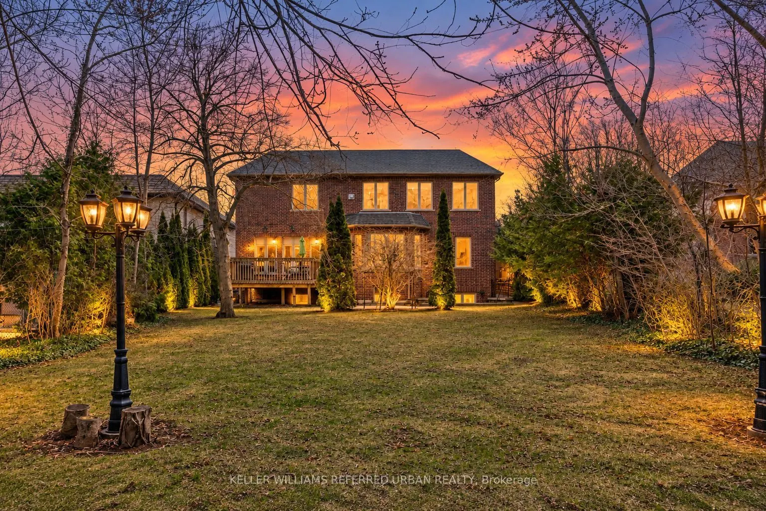 60 Hawksbury Drive