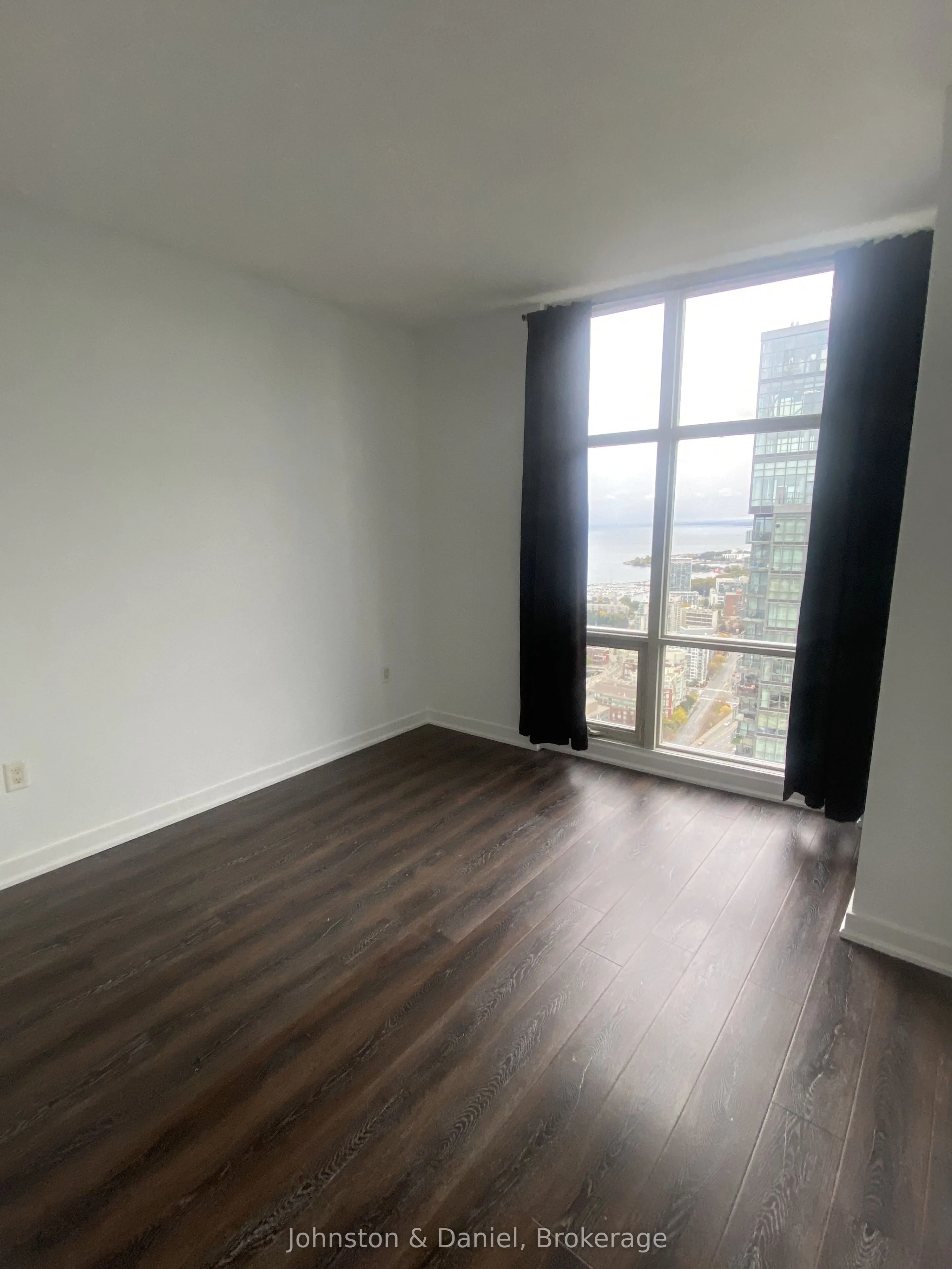 35 Mariner Terrace #5201