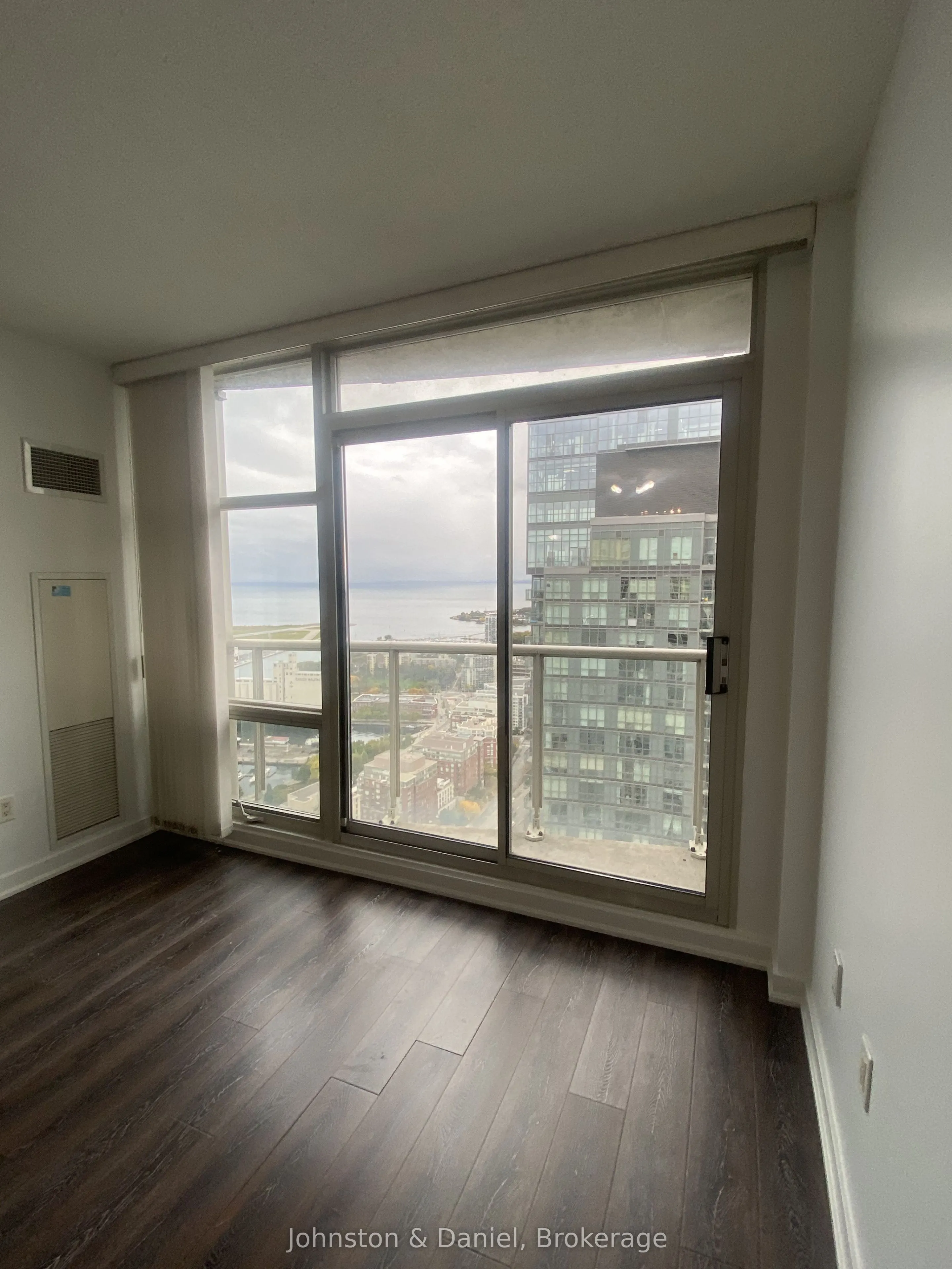 35 Mariner Terrace #5201