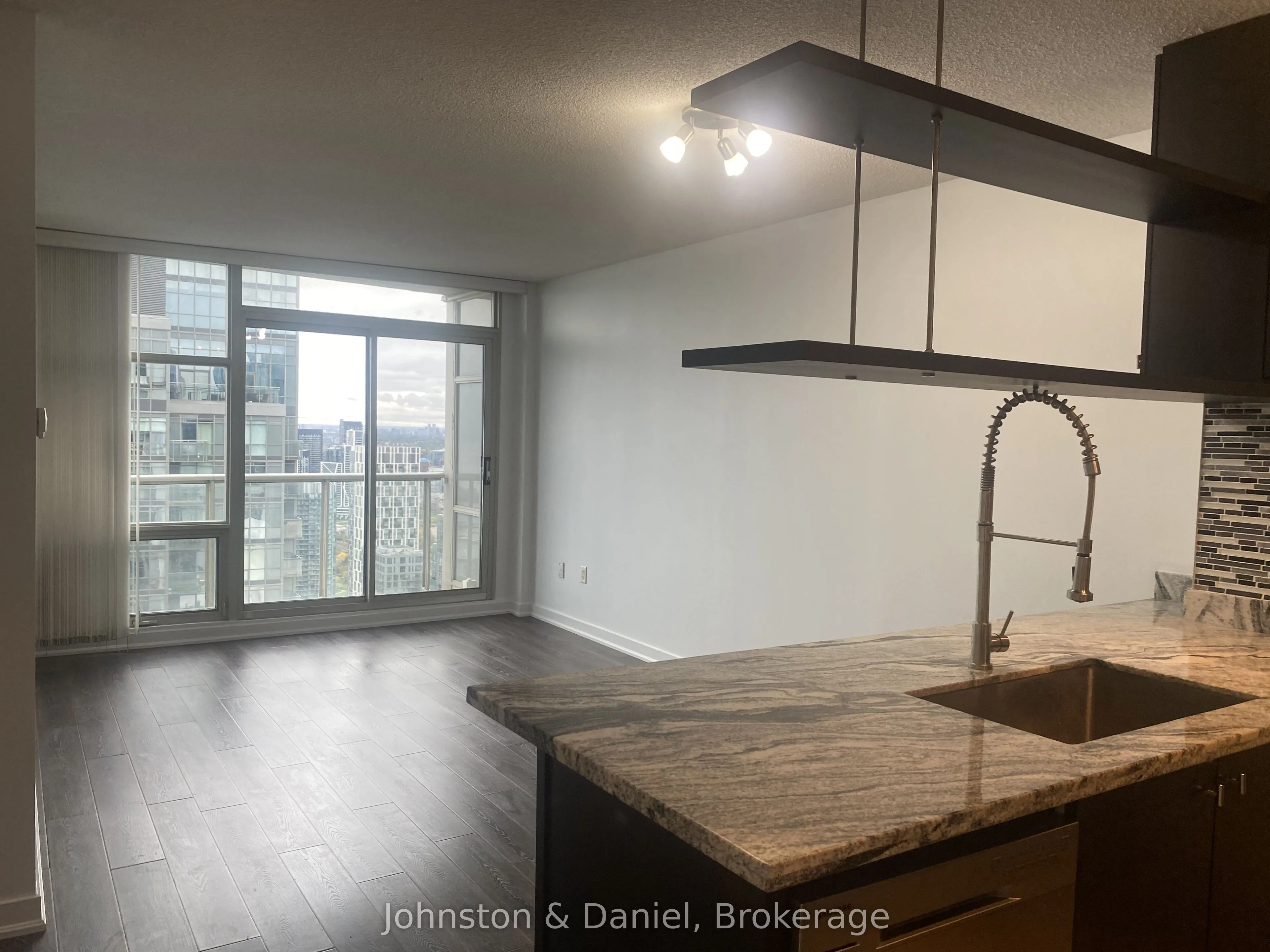 35 Mariner Terrace #5201
