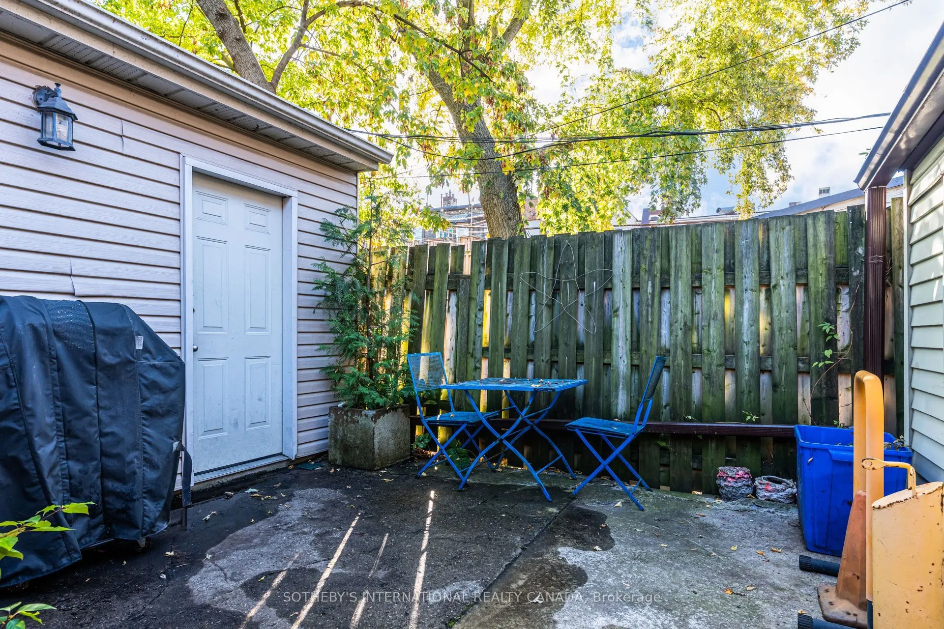 13 Euclid Avenue