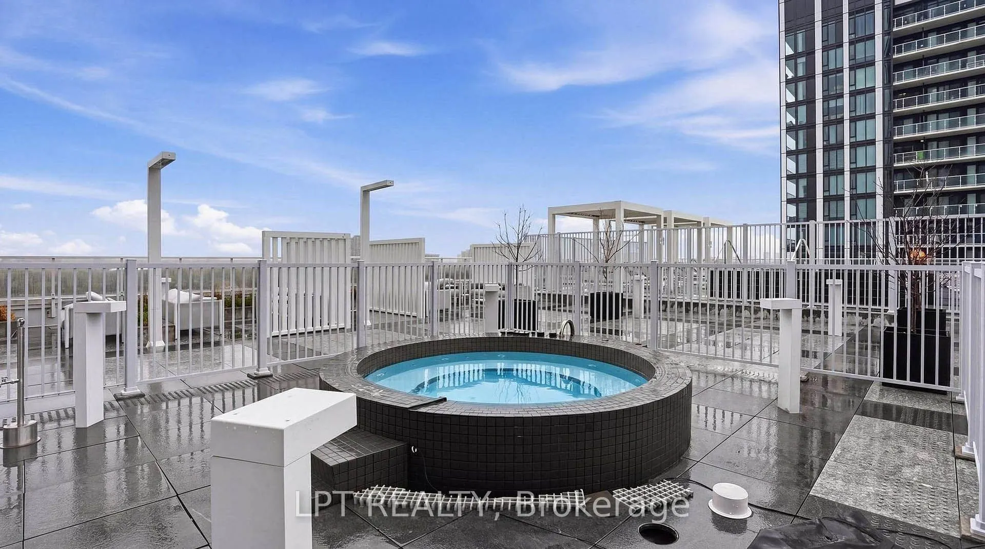 20 O'Neill Road #536