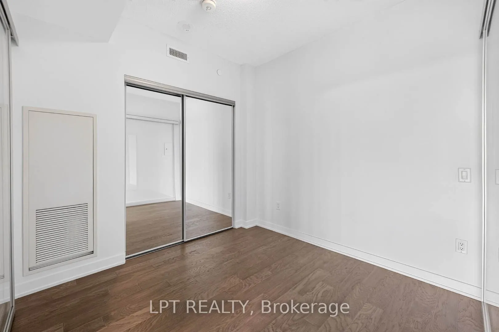 20 O'Neill Road #536