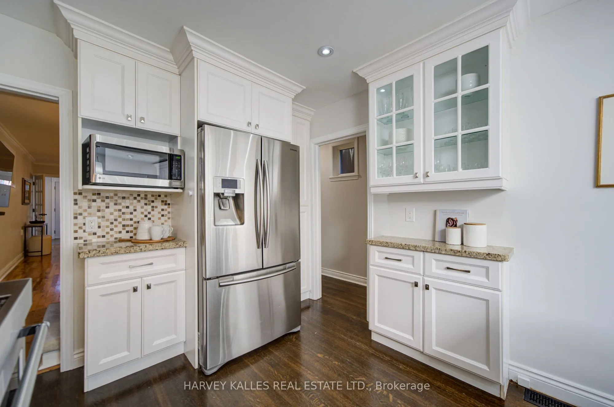34 Kenwood Avenue