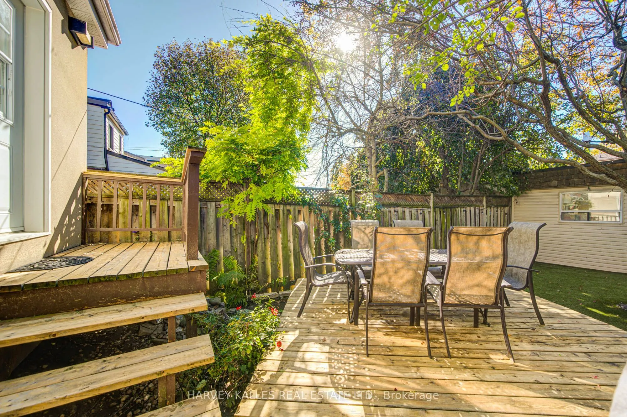 34 Kenwood Avenue