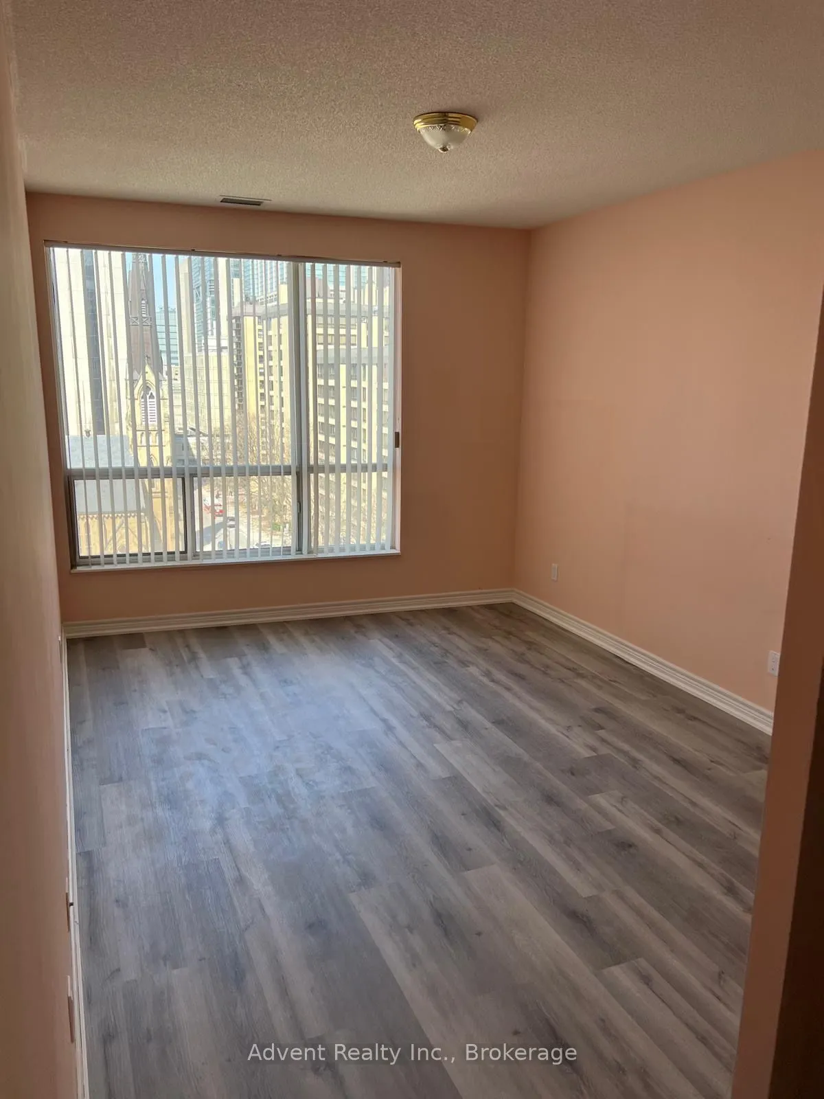 152 St Patrick Street #1107