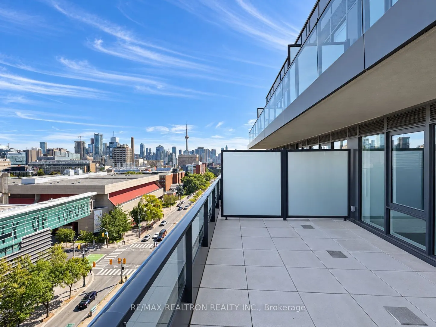664 Spadina Avenue #1004