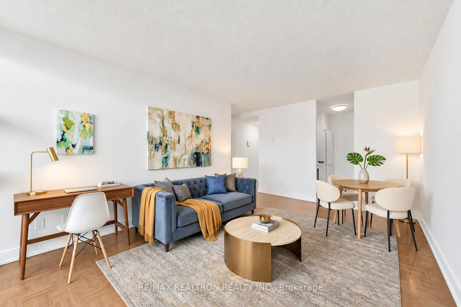 33 Isabella Street #1108