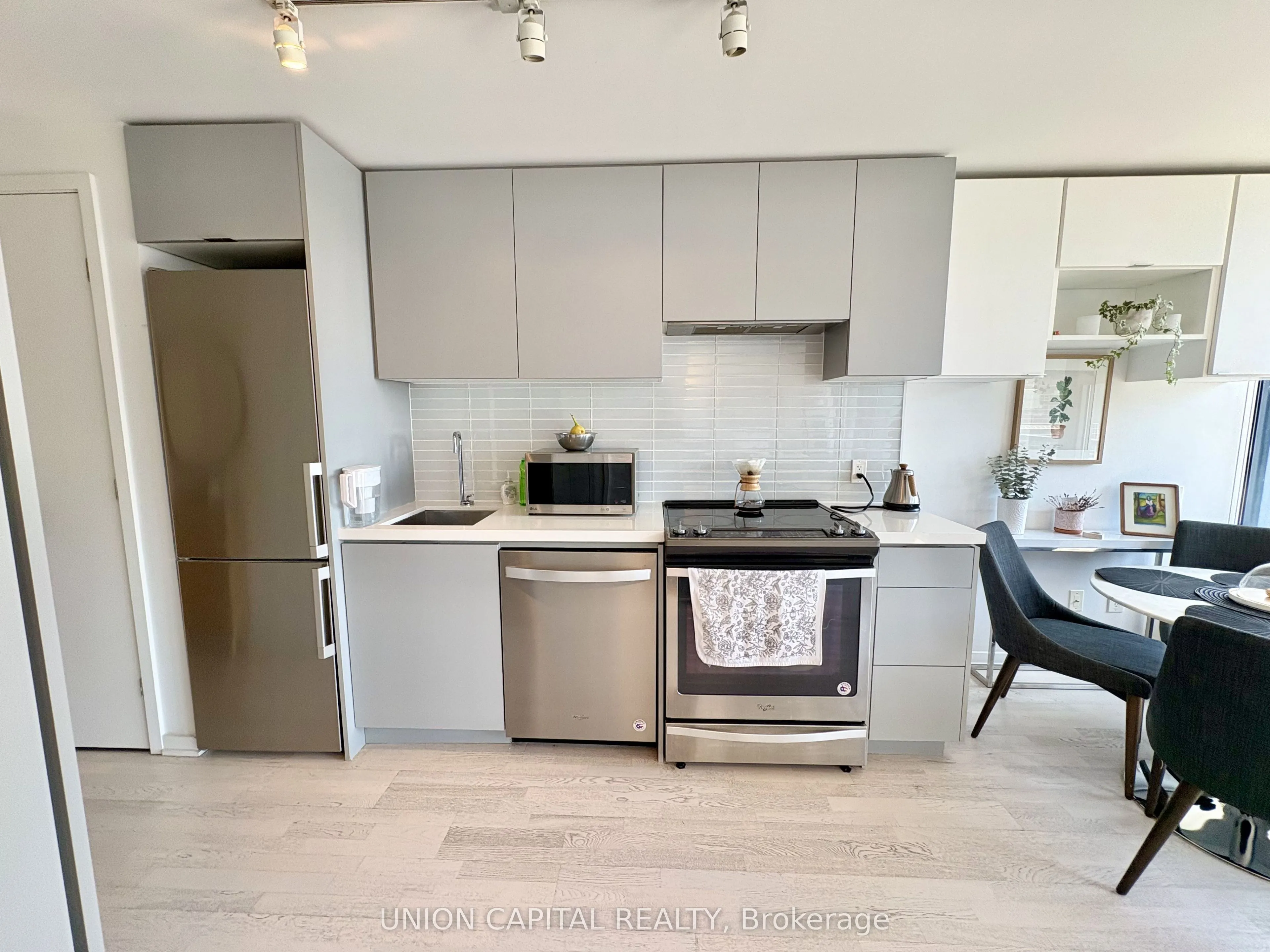 60 Colborne Street #1404