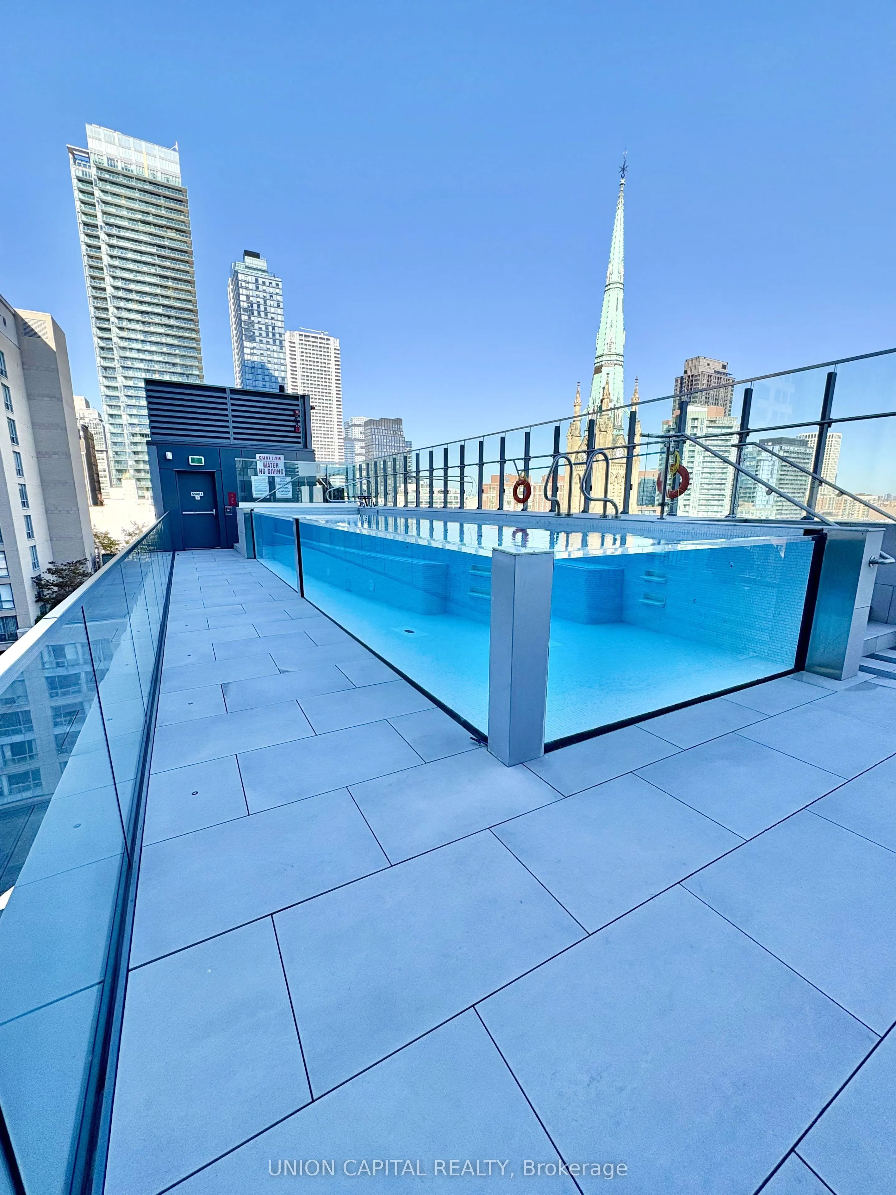60 Colborne Street #1404