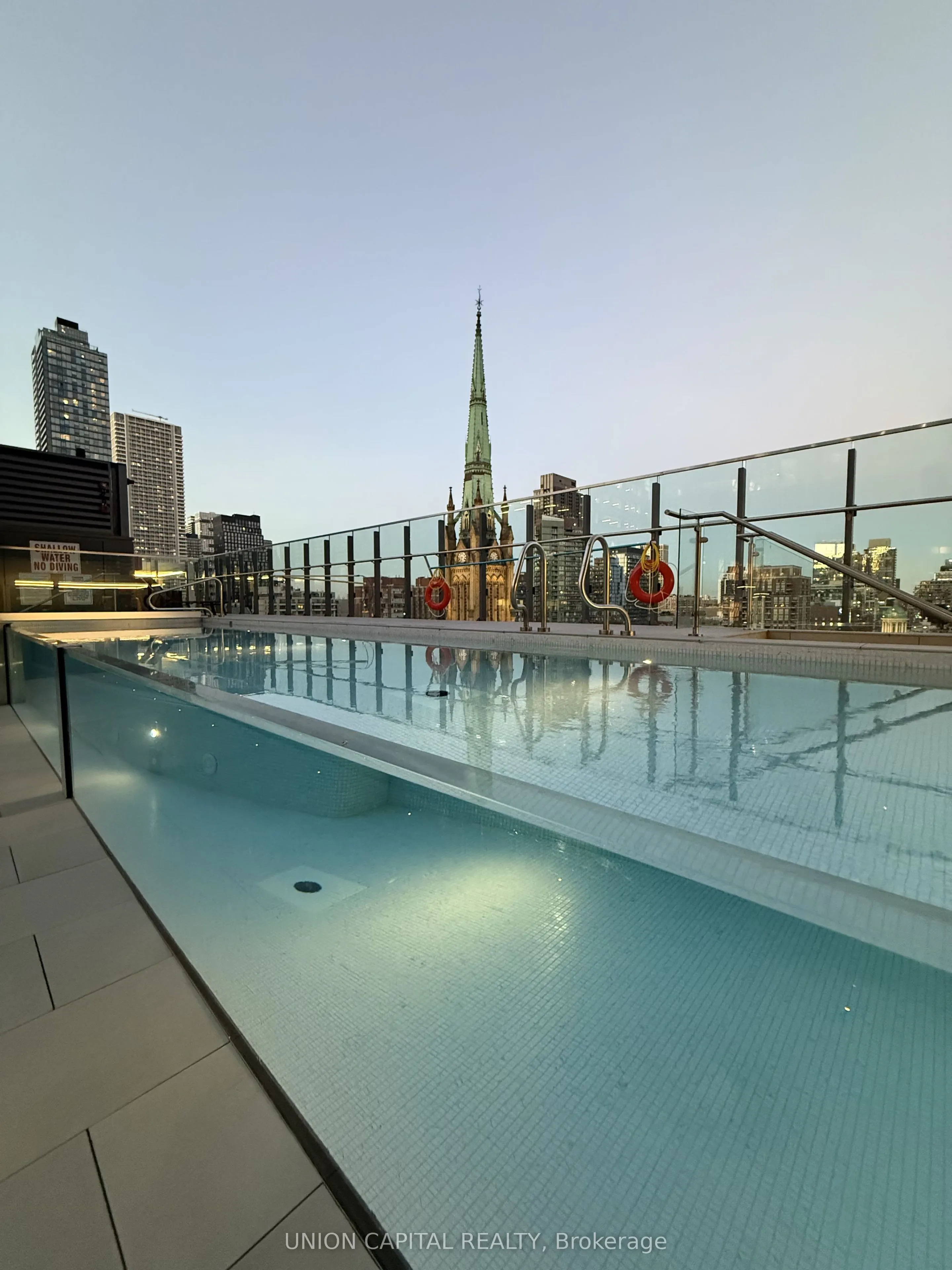 60 Colborne Street #1404