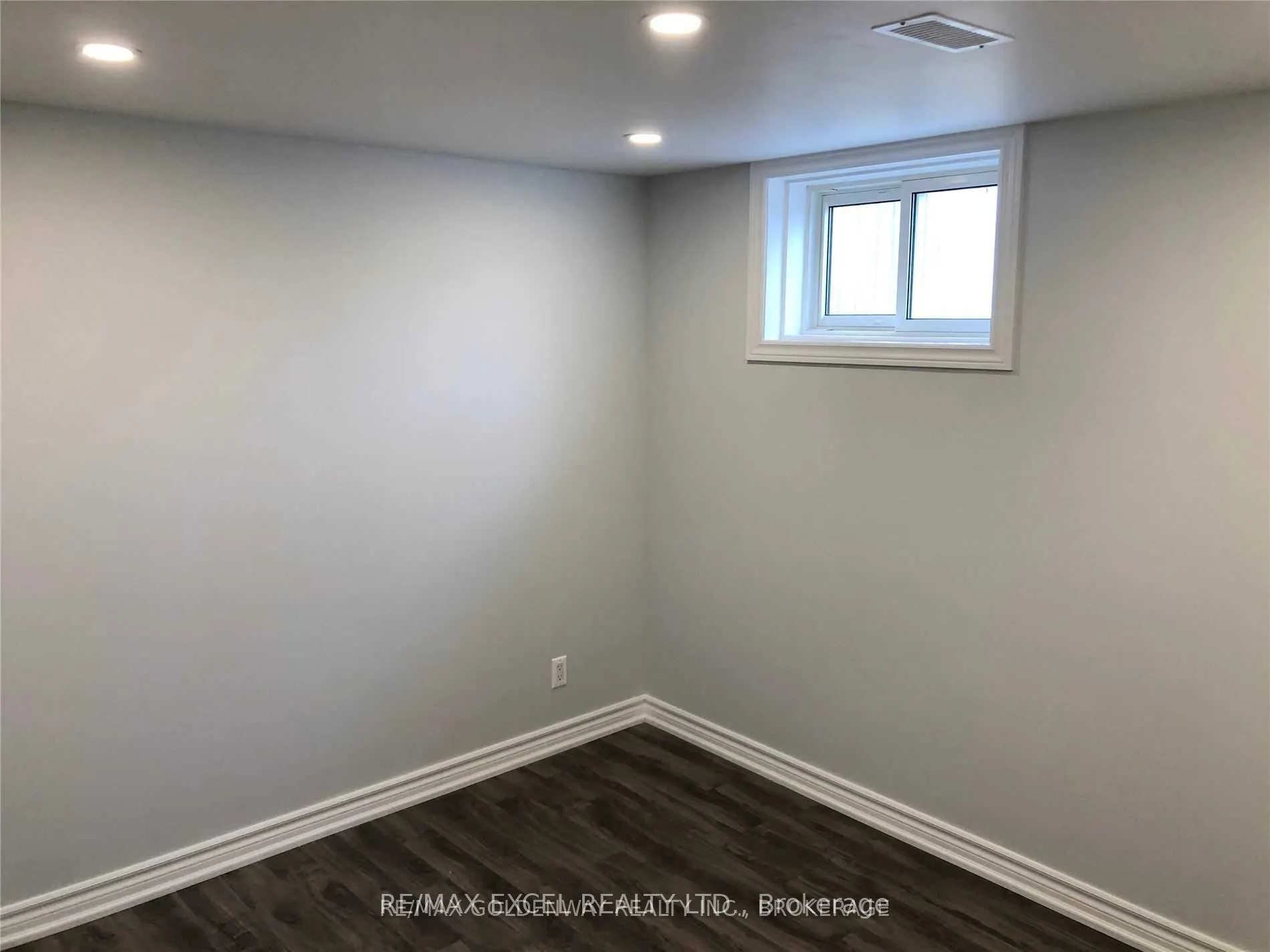 30 Hazelnut Crescent #Bsmt