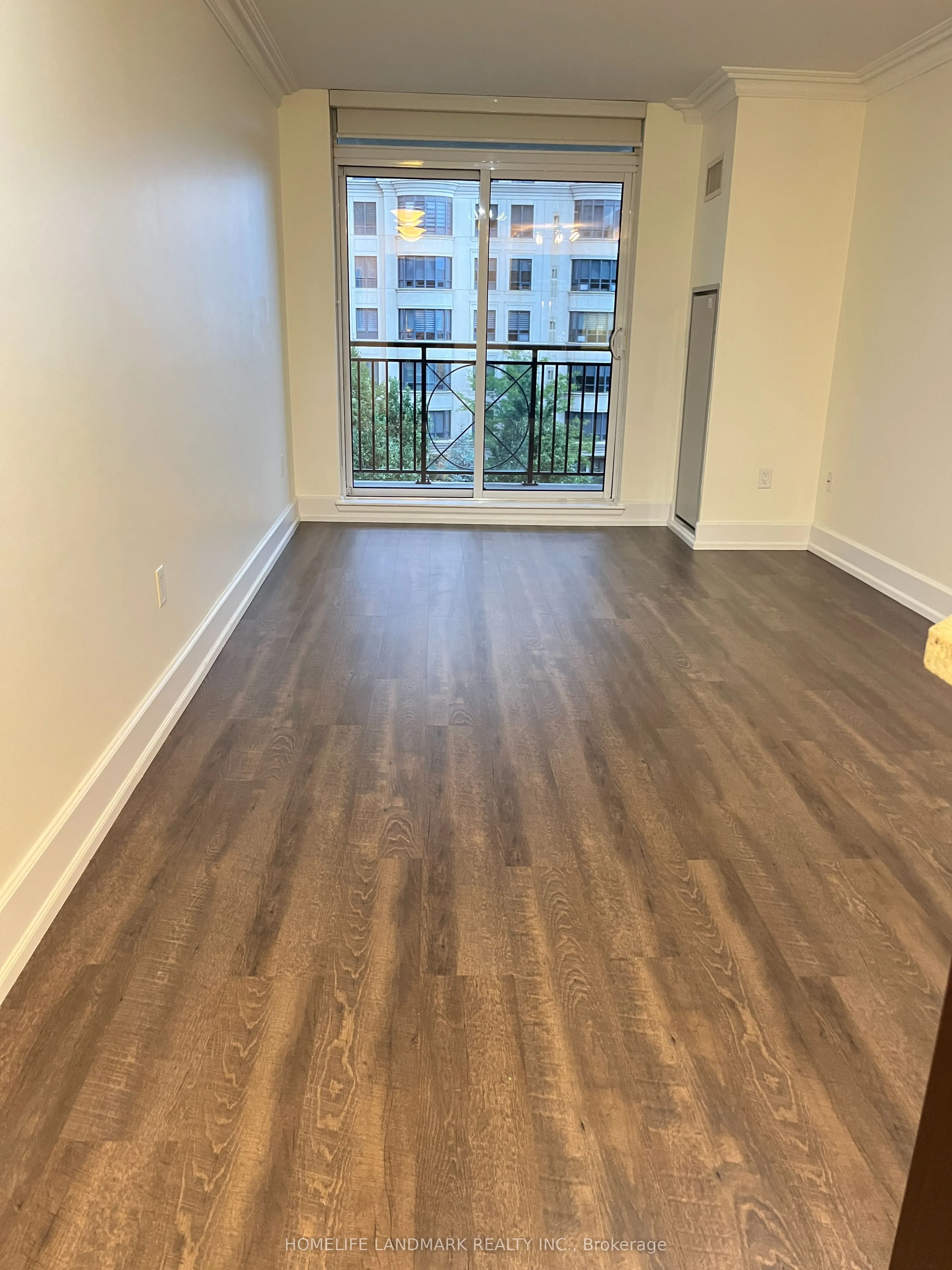650 Sheppard Avenue E #503