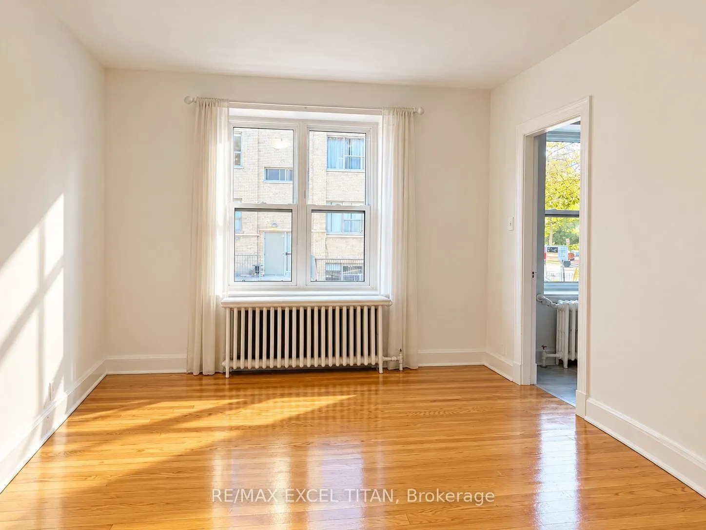 1 Mallory Gardens #4