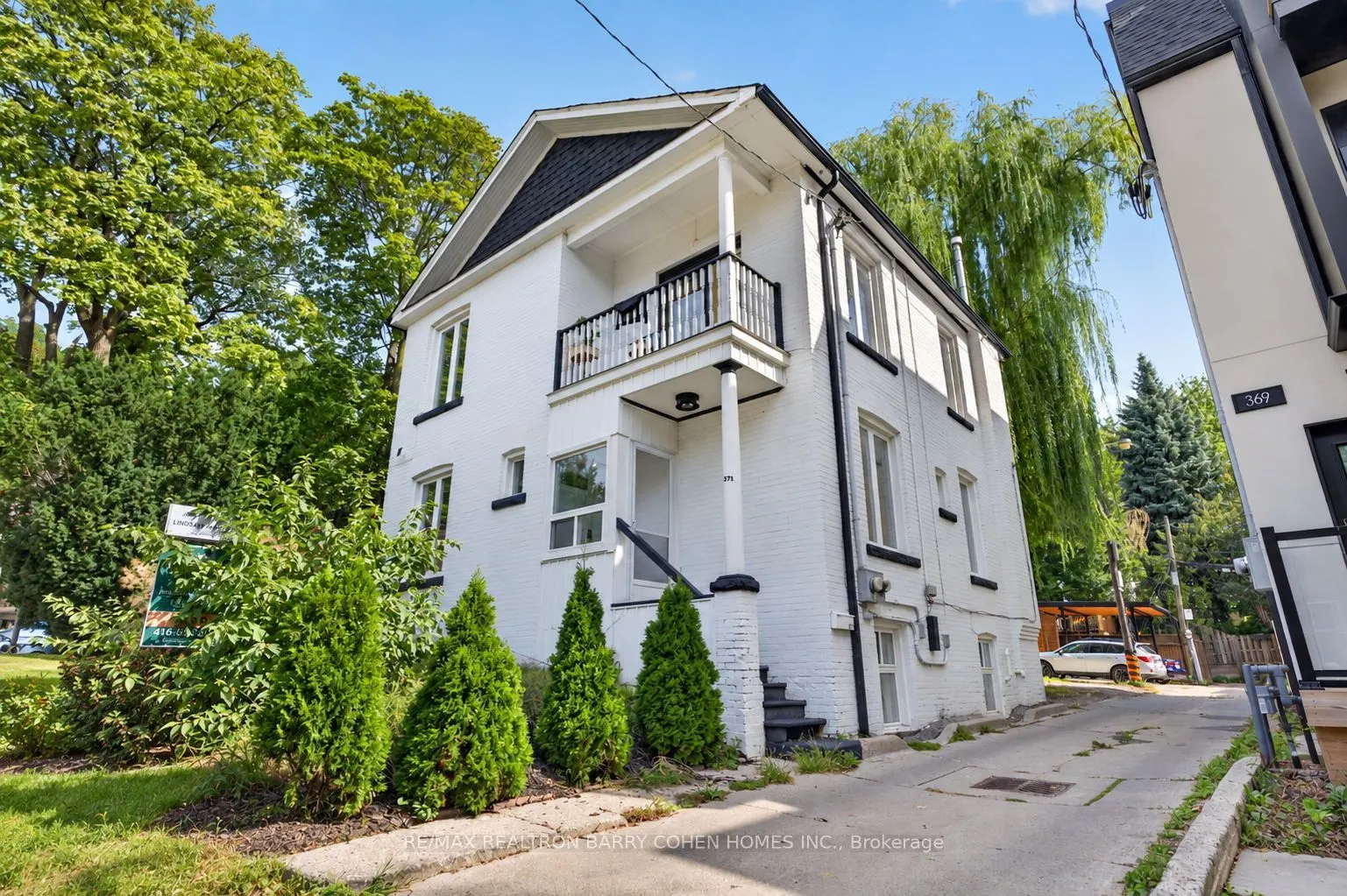371 Howland Avenue #Lower