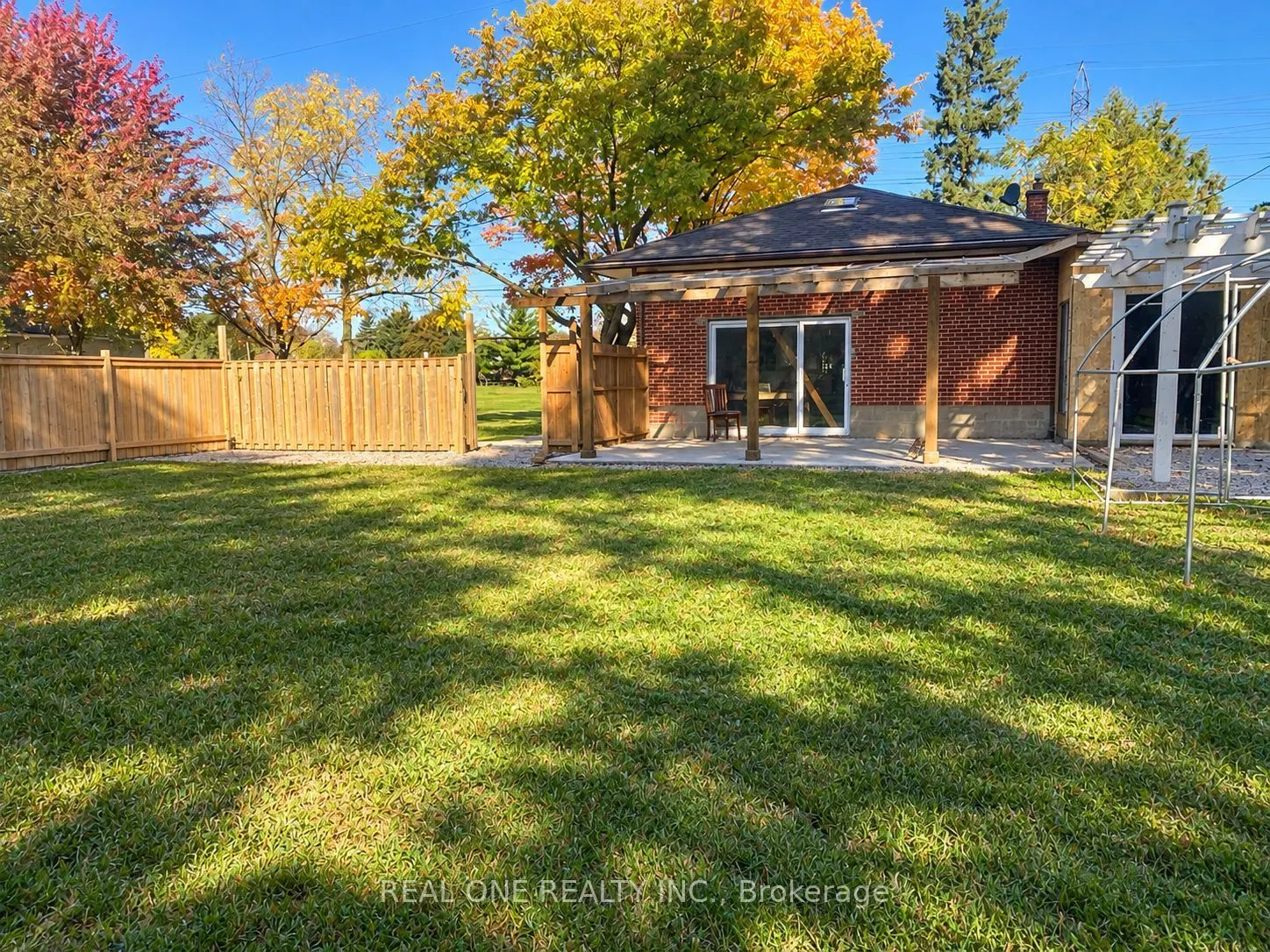 149 Bishop Avenue