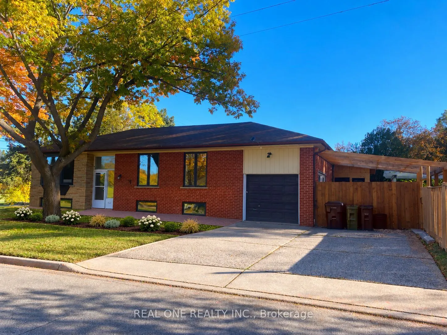 149 Bishop Avenue