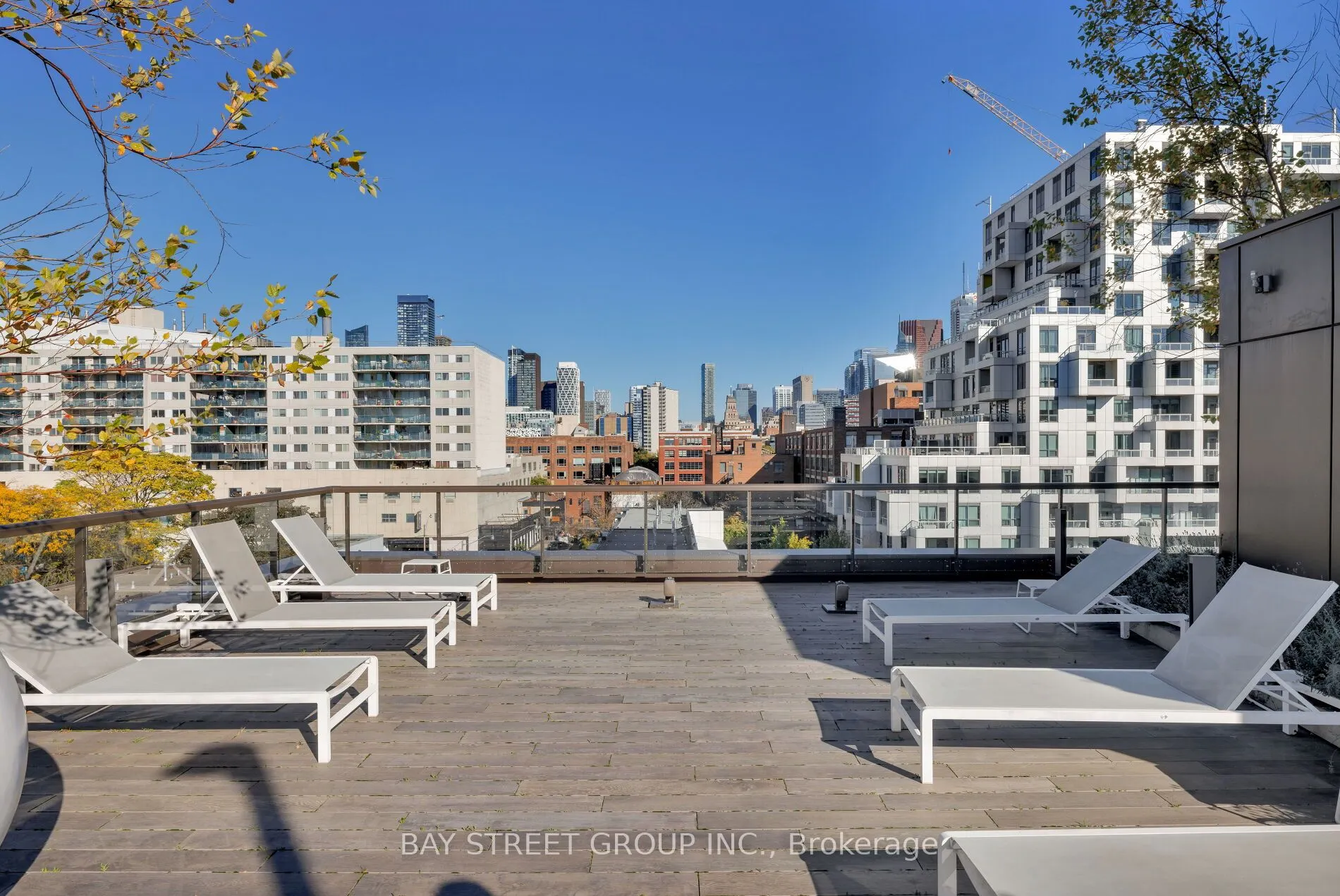 80 Vanauley Street #405