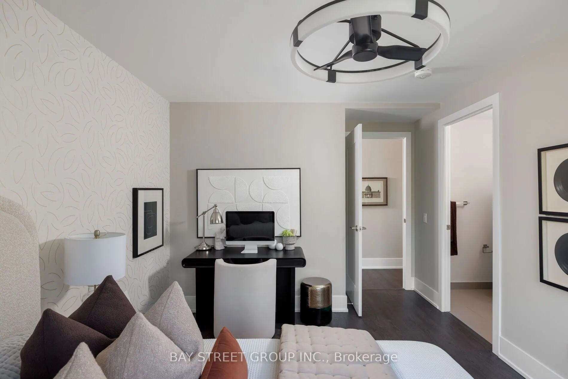 80 Vanauley Street #405