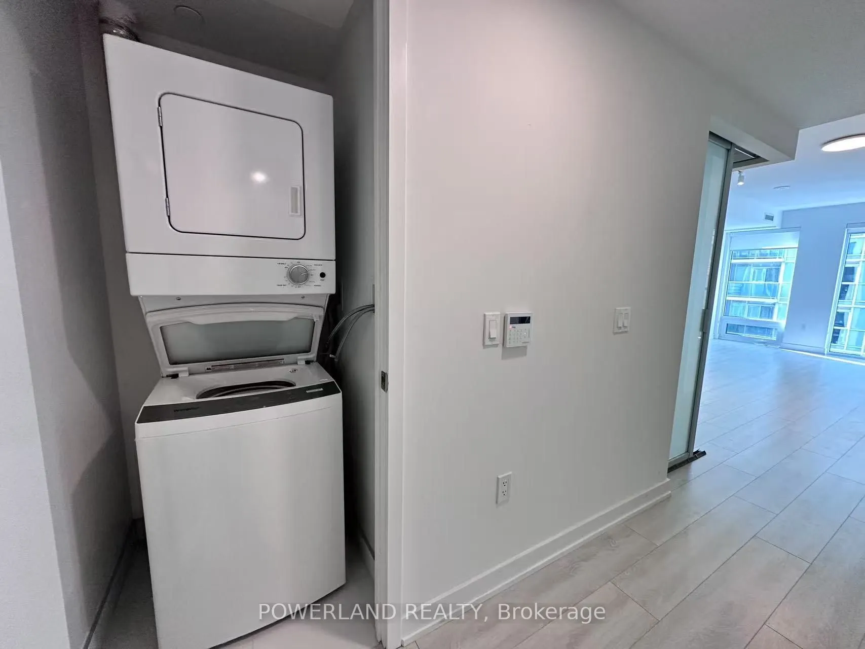 121 St Patrick Street #521