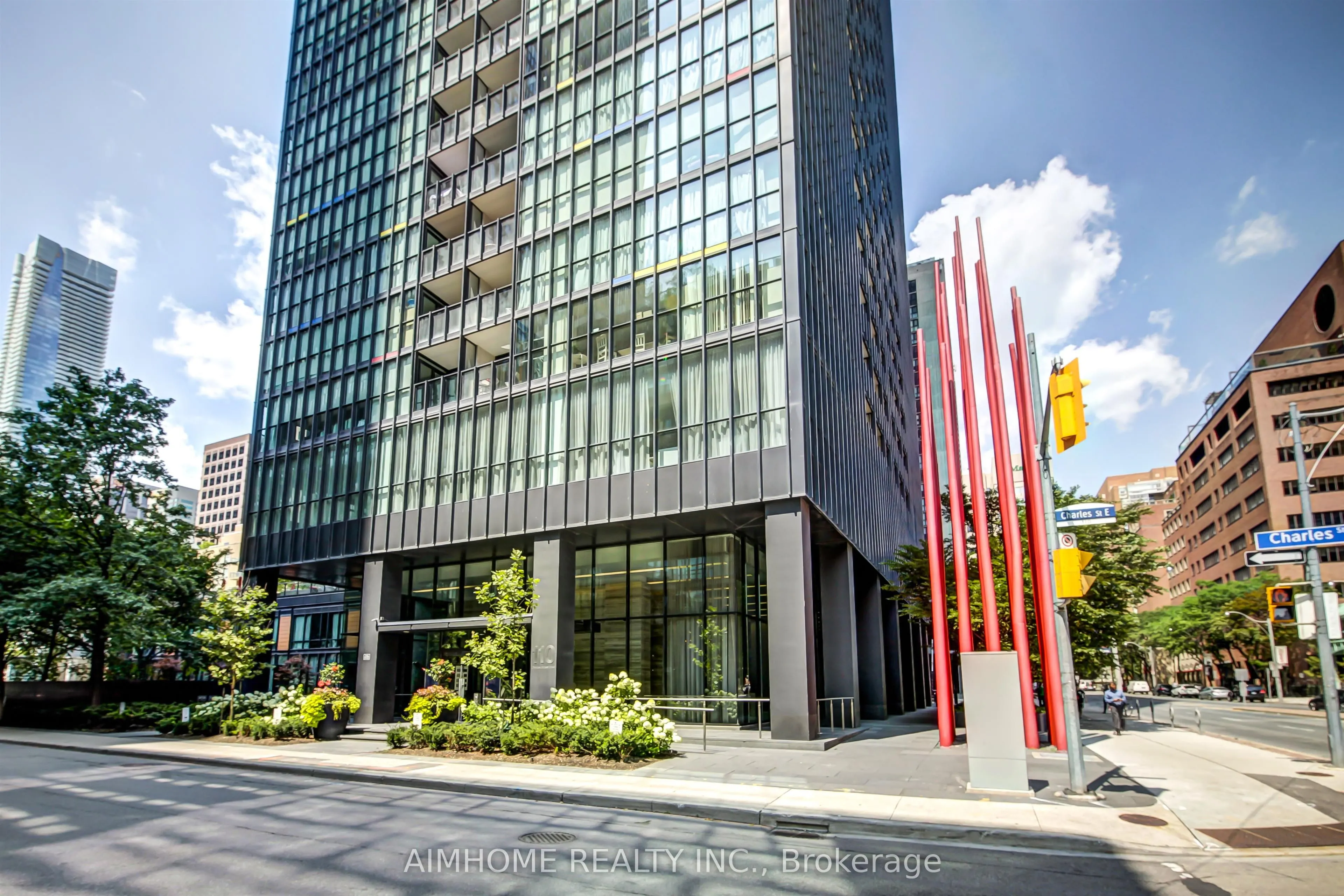 110 Charles Street E #803
