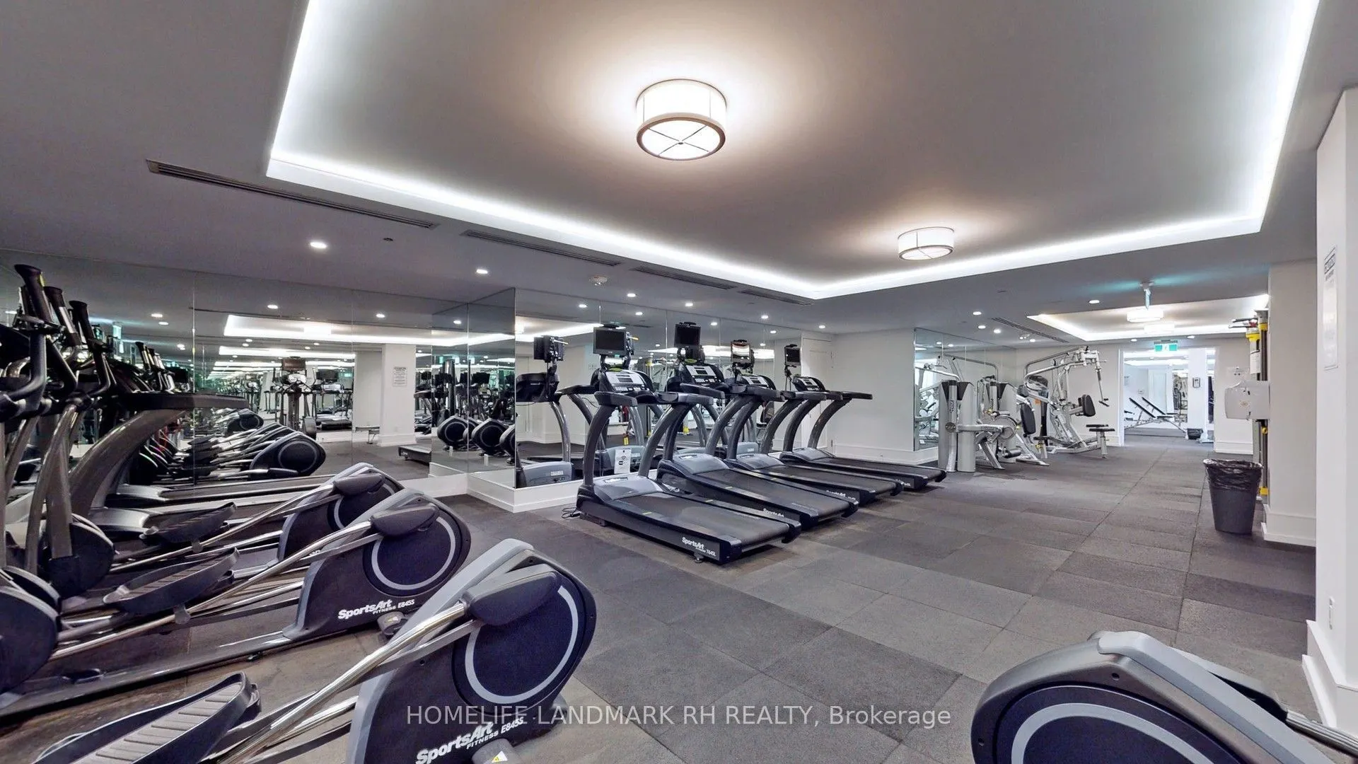 955 bay Street #3118
