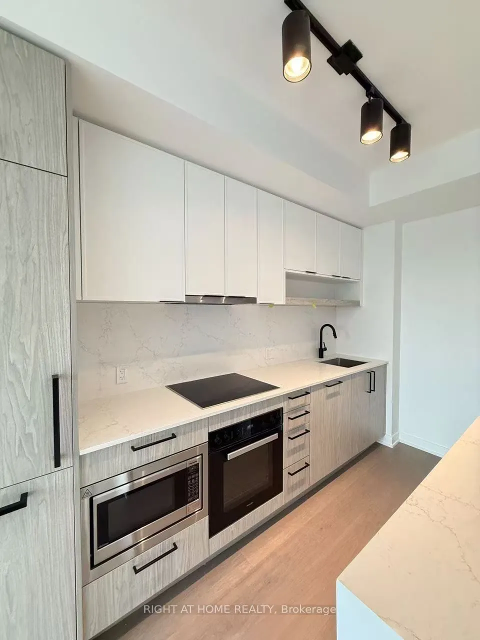 89 Montclair Avenue #1220