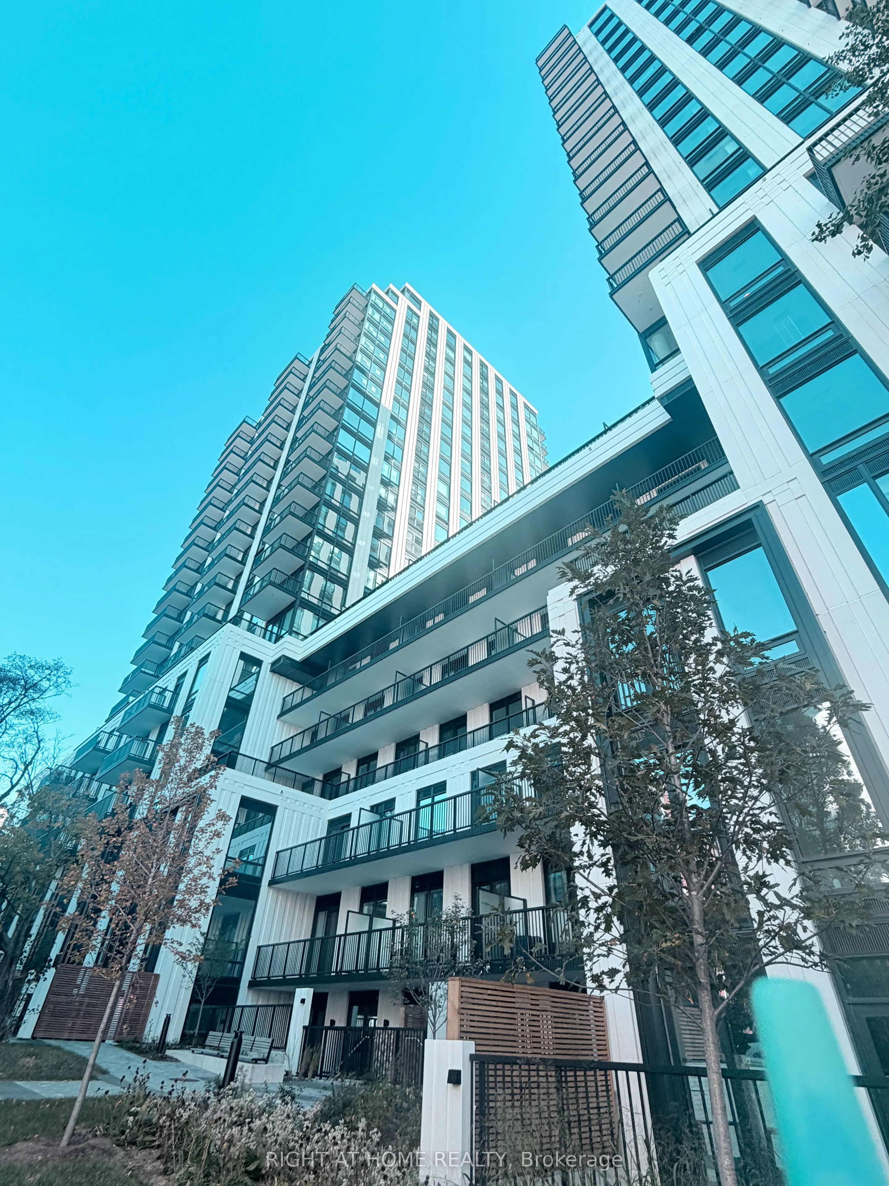 89 Montclair Avenue #1220