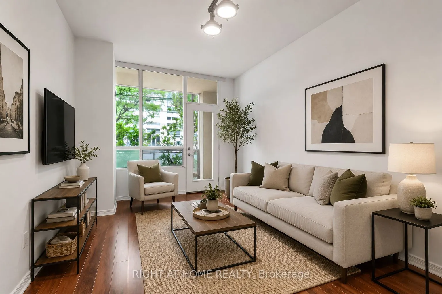 509 Beecroft Avenue #107