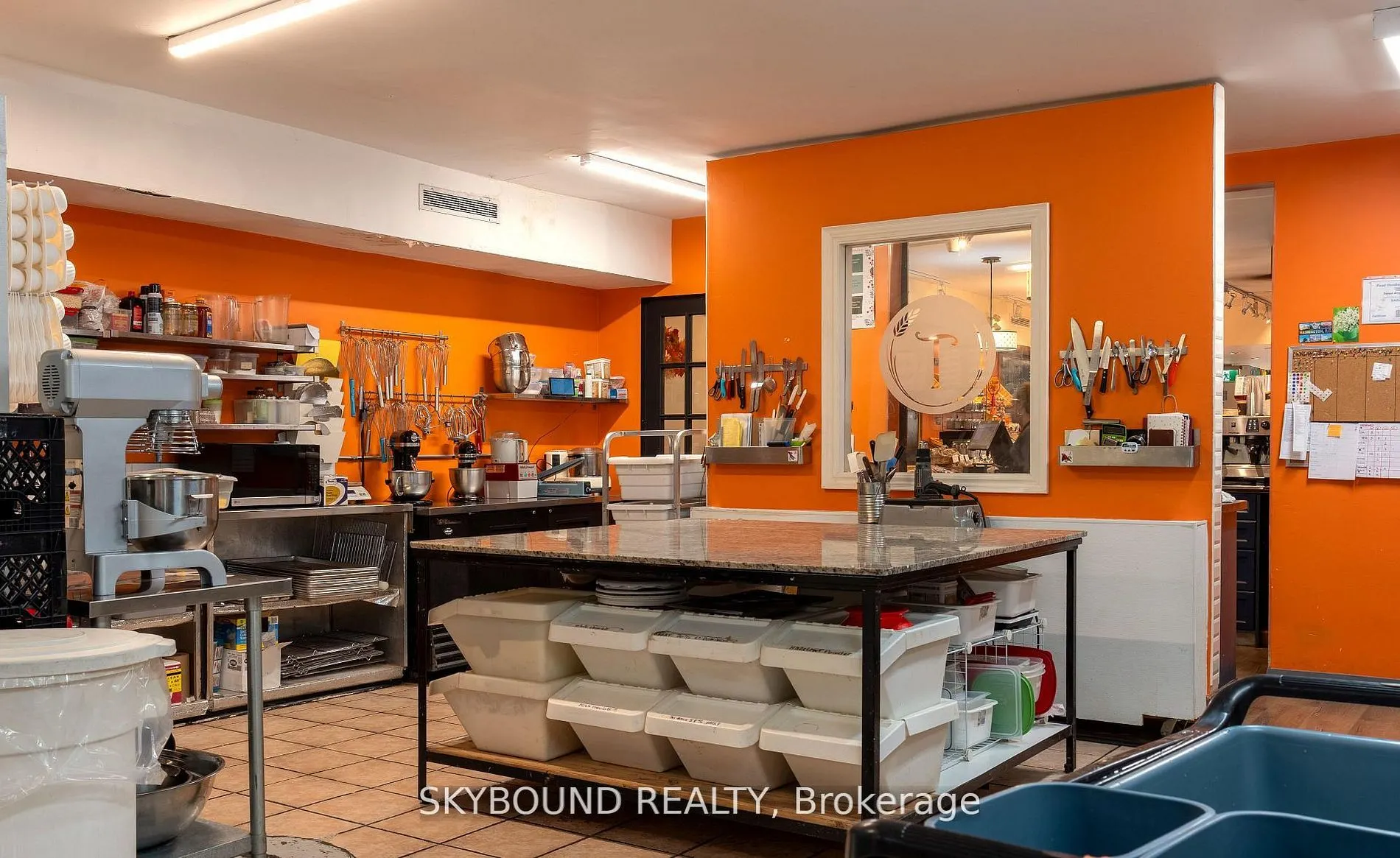 1116 Eglinton Avenue W #Retail Unit