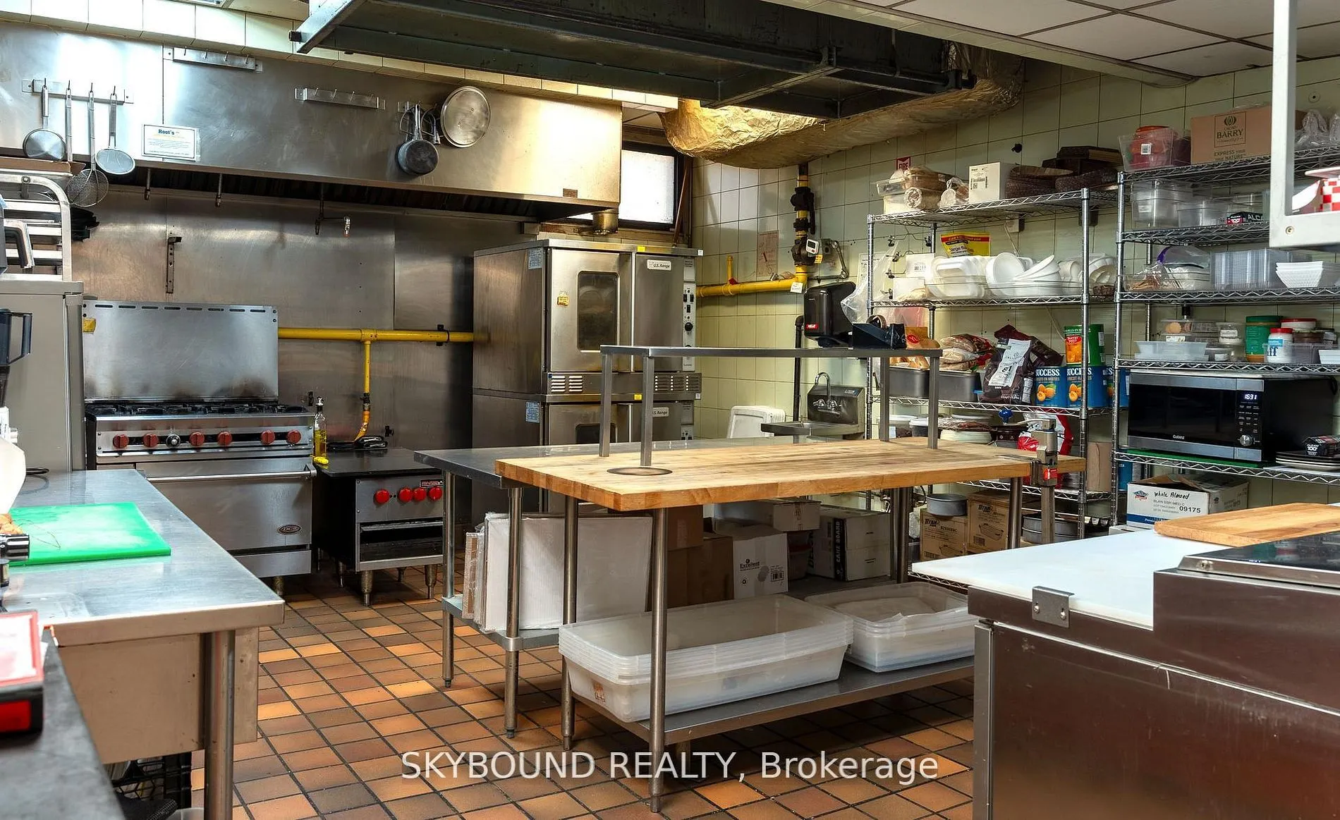1116 Eglinton Avenue W #Retail Unit