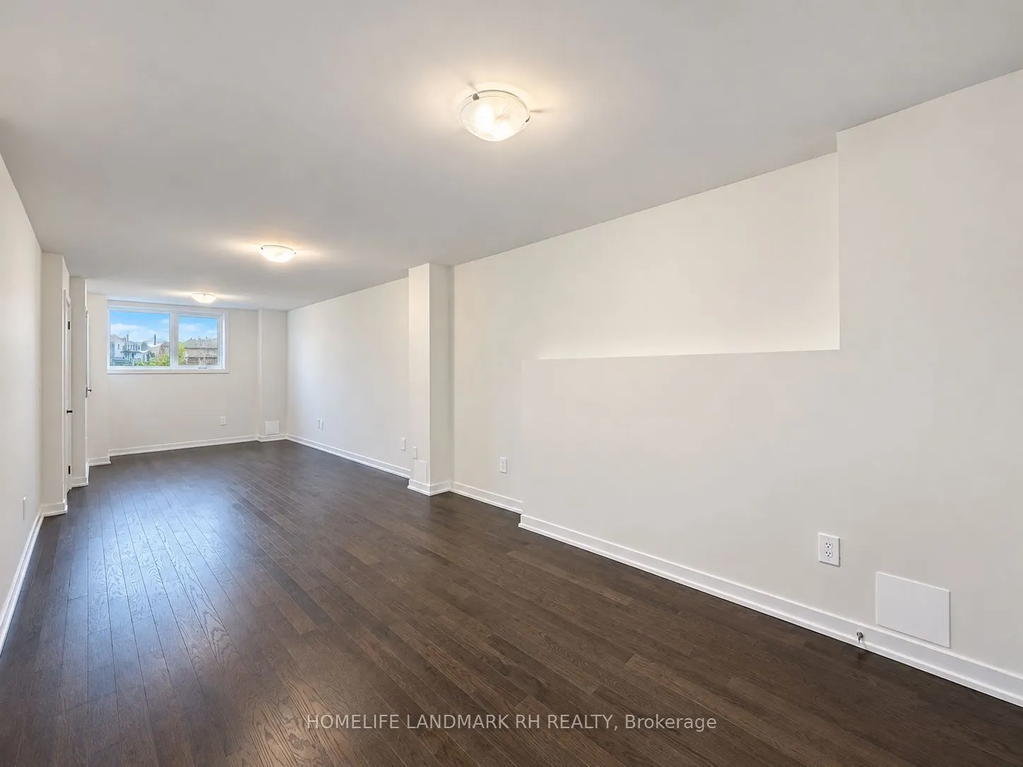 398 Lawrence Heights Way