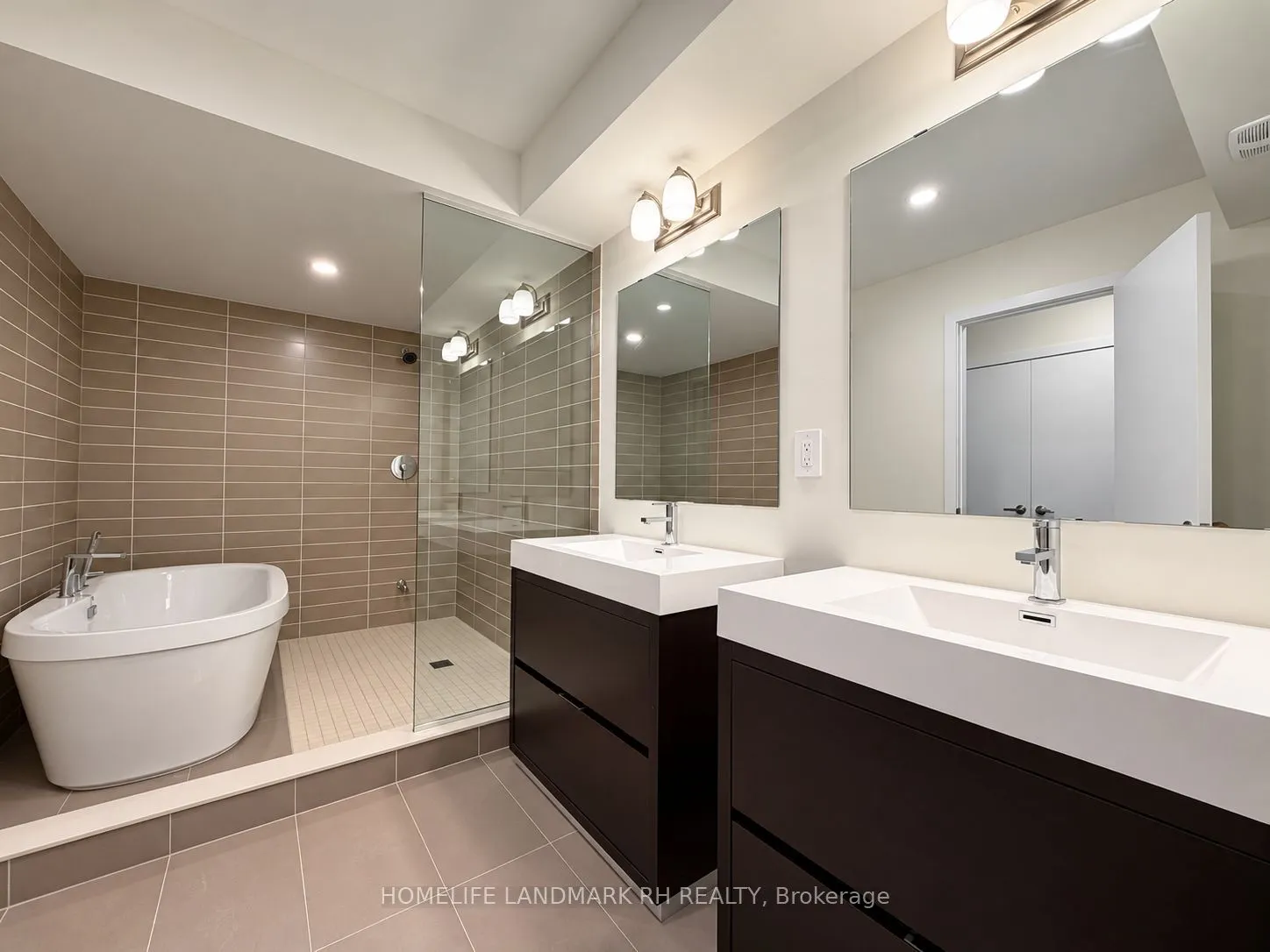 398 Lawrence Heights Way