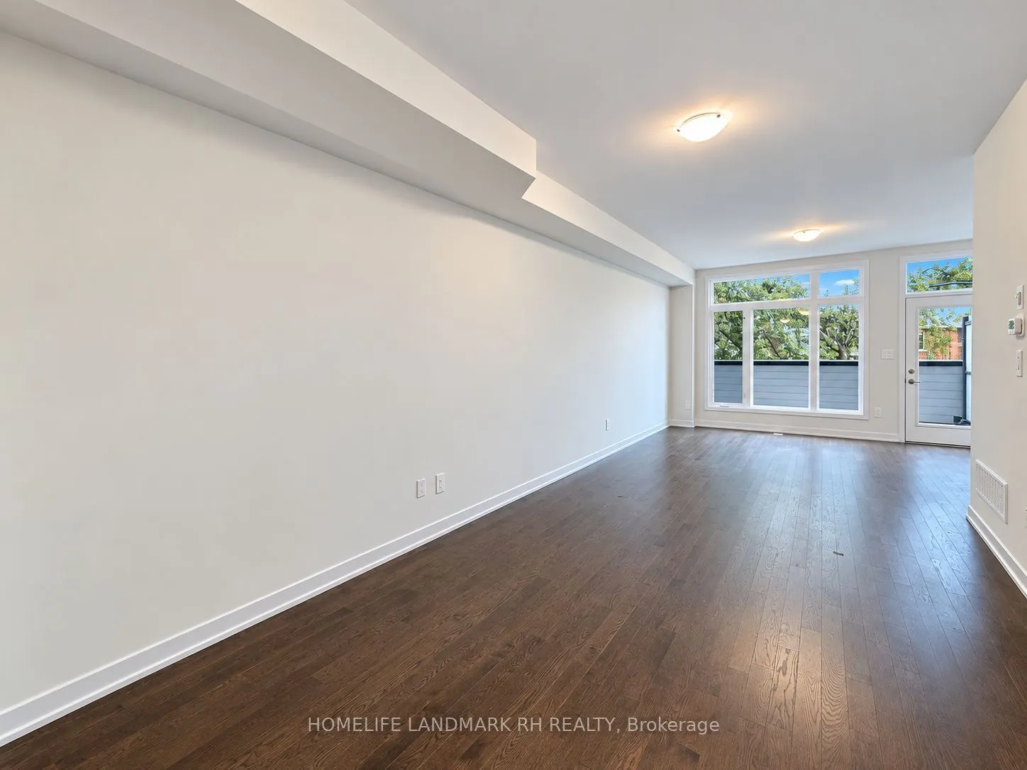398 Lawrence Heights Way