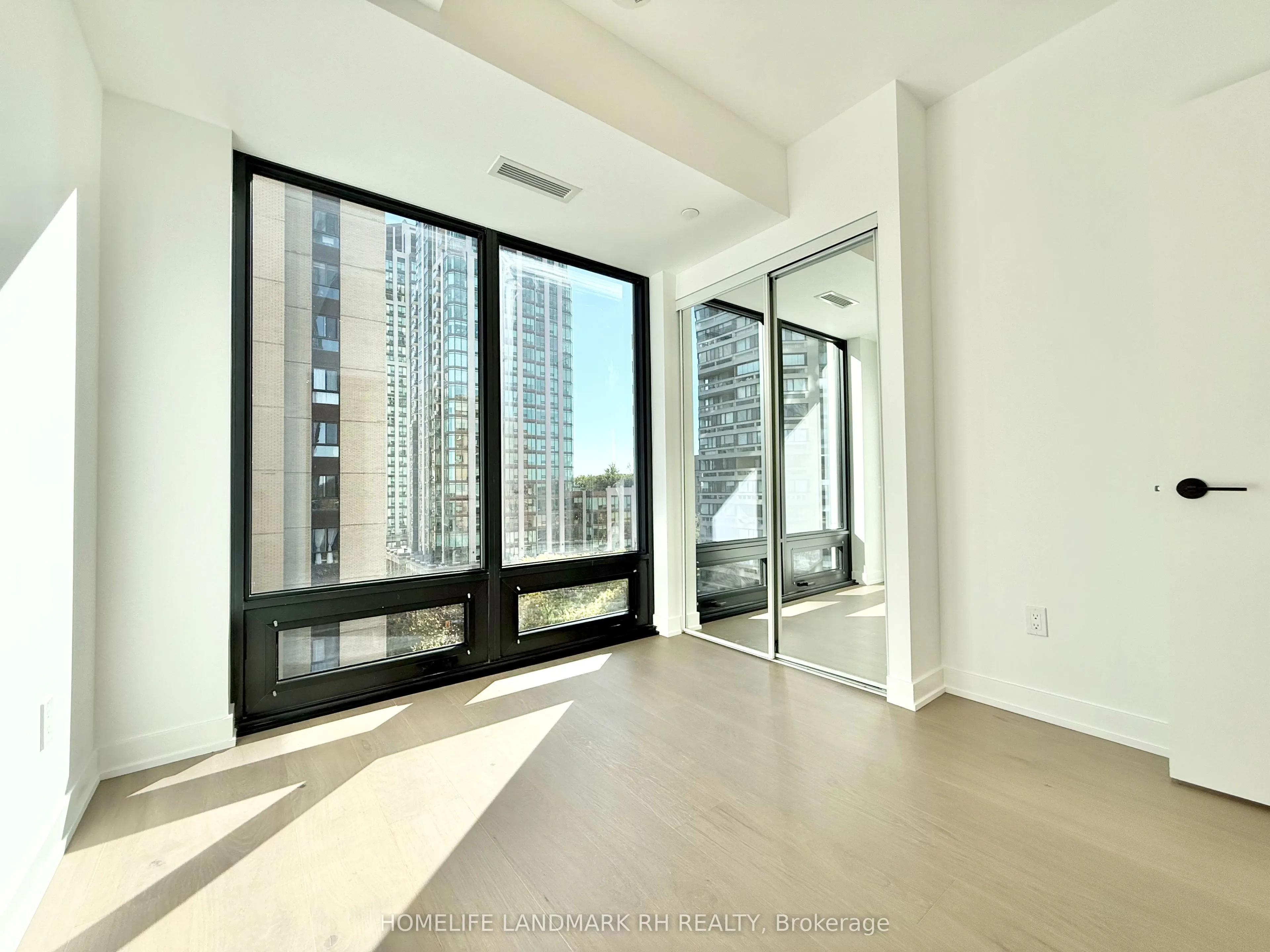 91 Montclair Avenue #1206