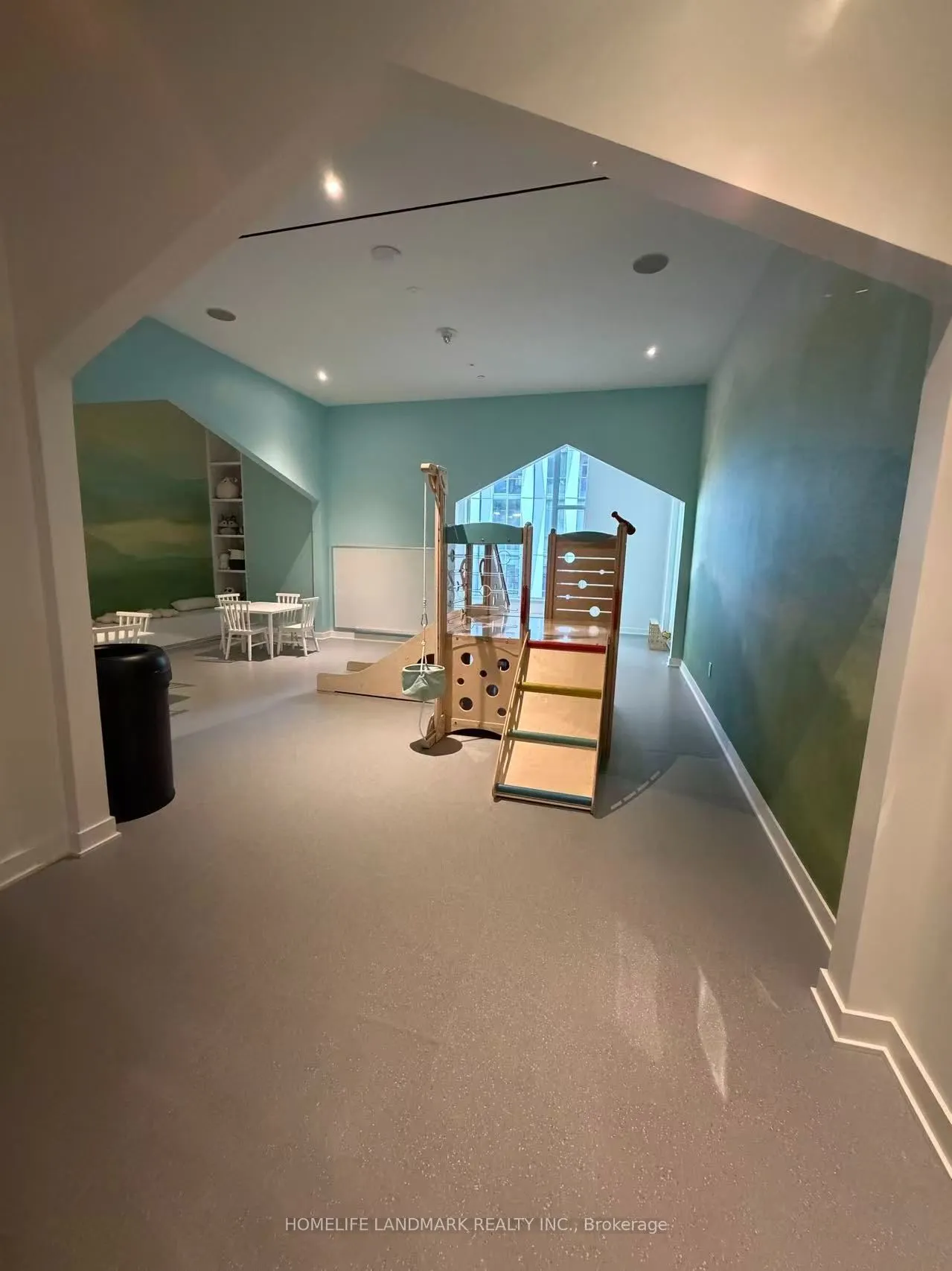 11 Yorkville Avenue #4803
