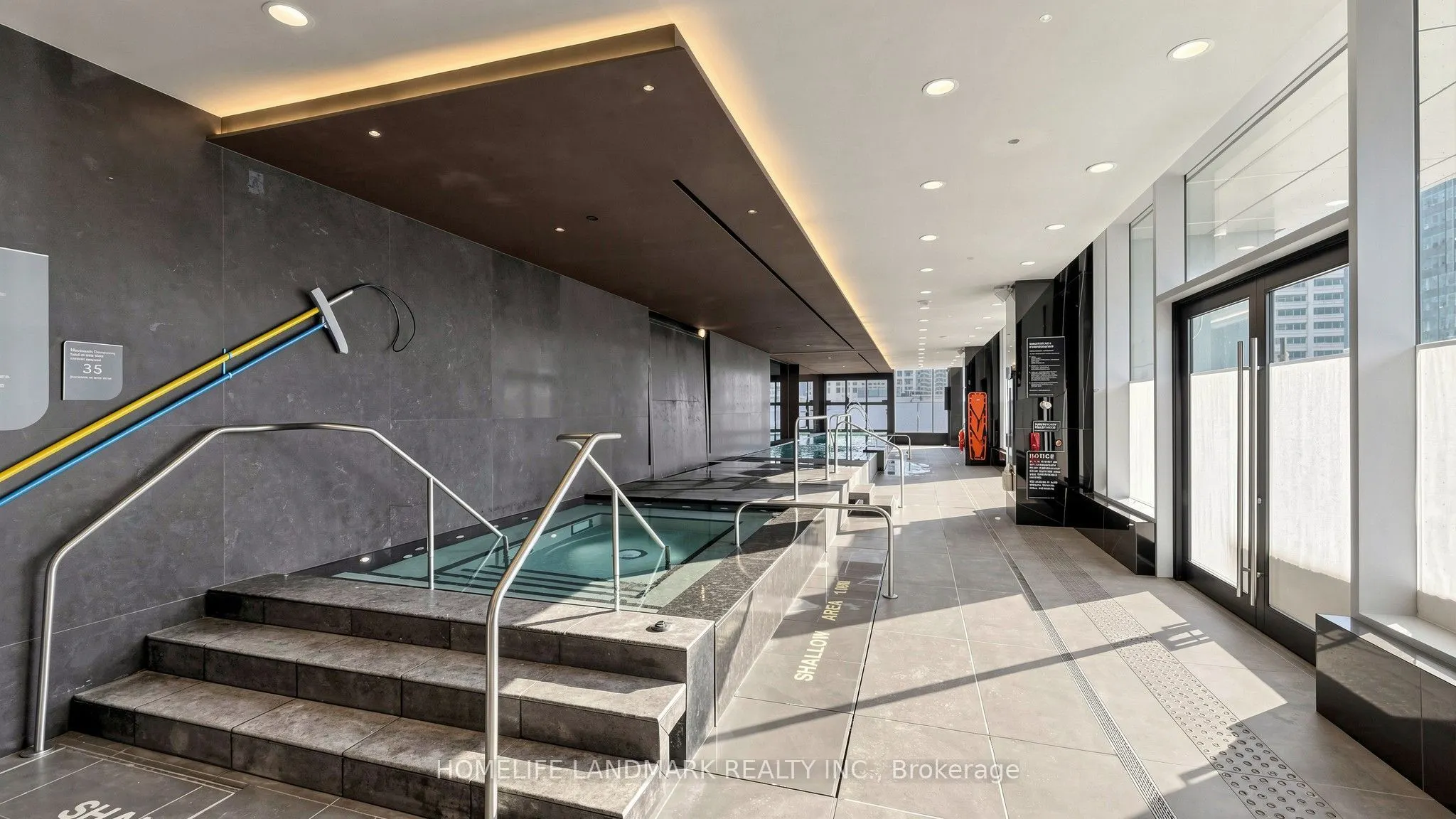 11 Yorkville Avenue #4803