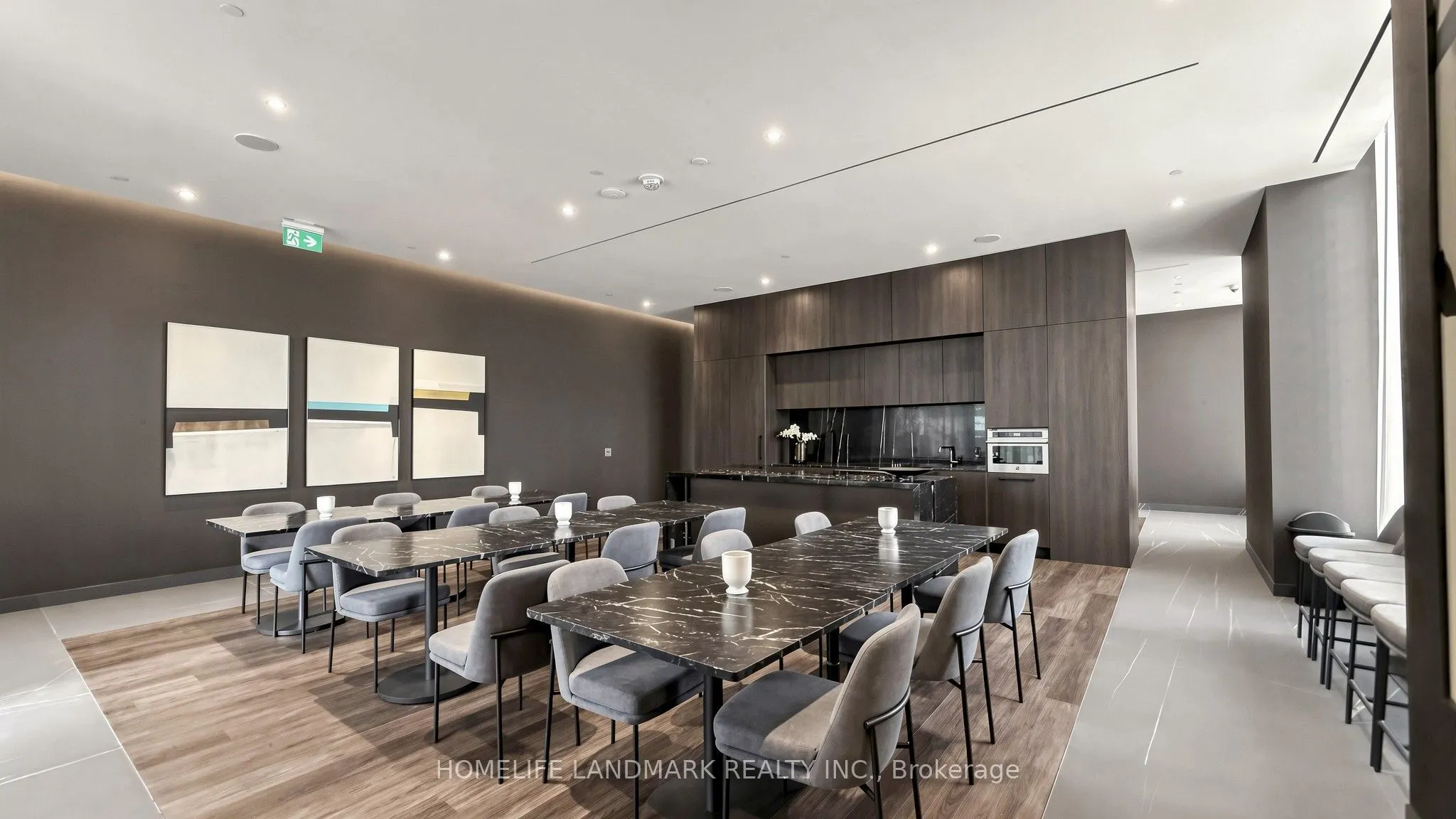 11 Yorkville Avenue #4803