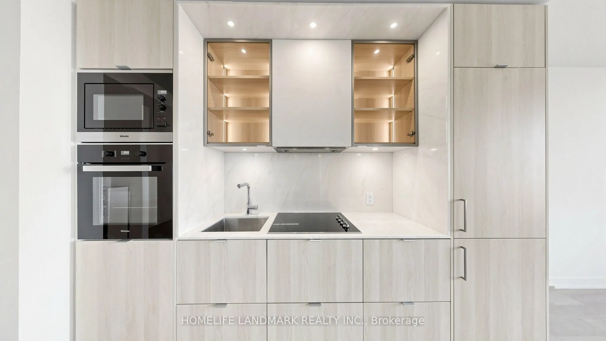 11 Yorkville Avenue #4803