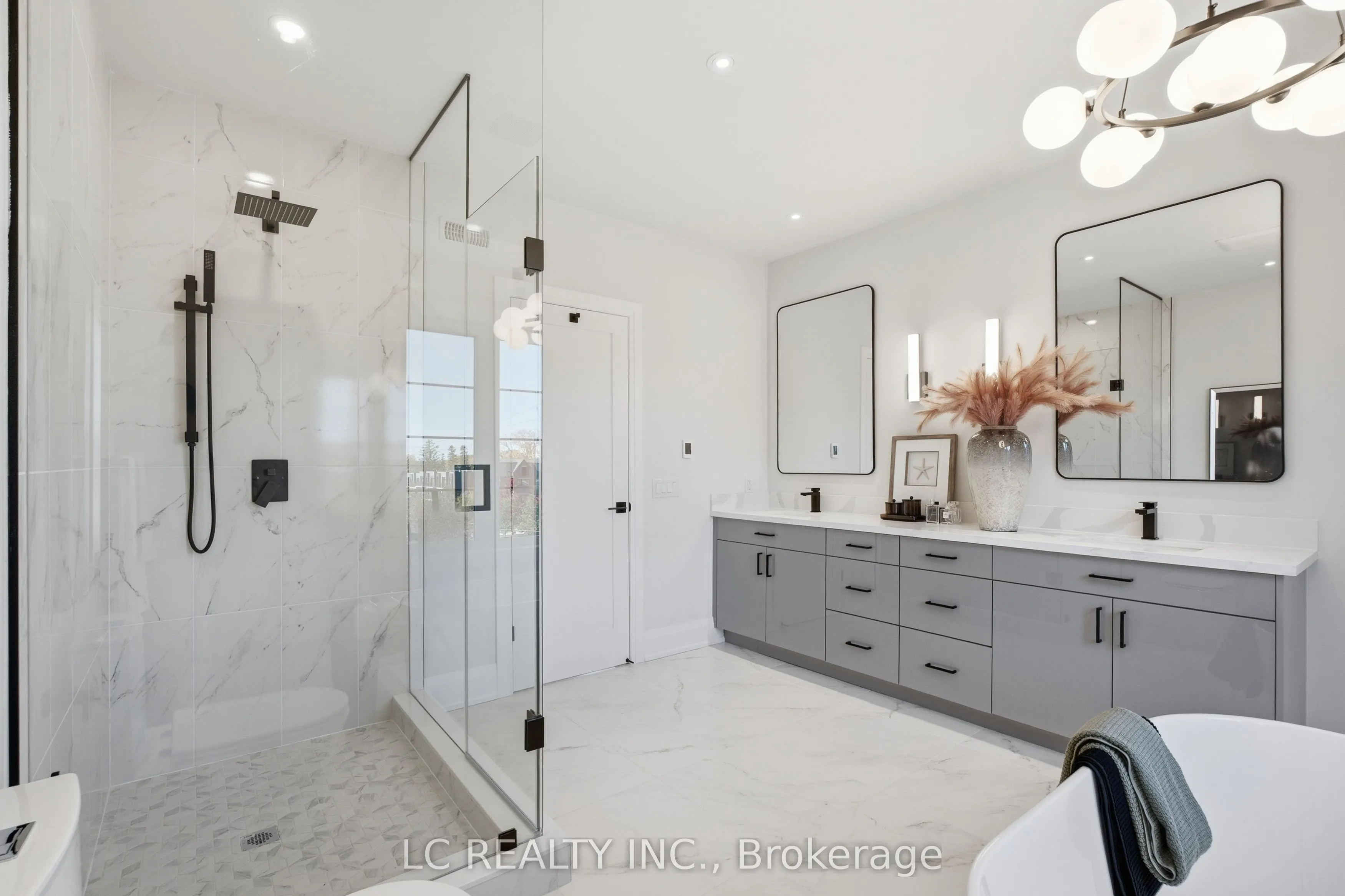 241 Finch Avenue E #A01