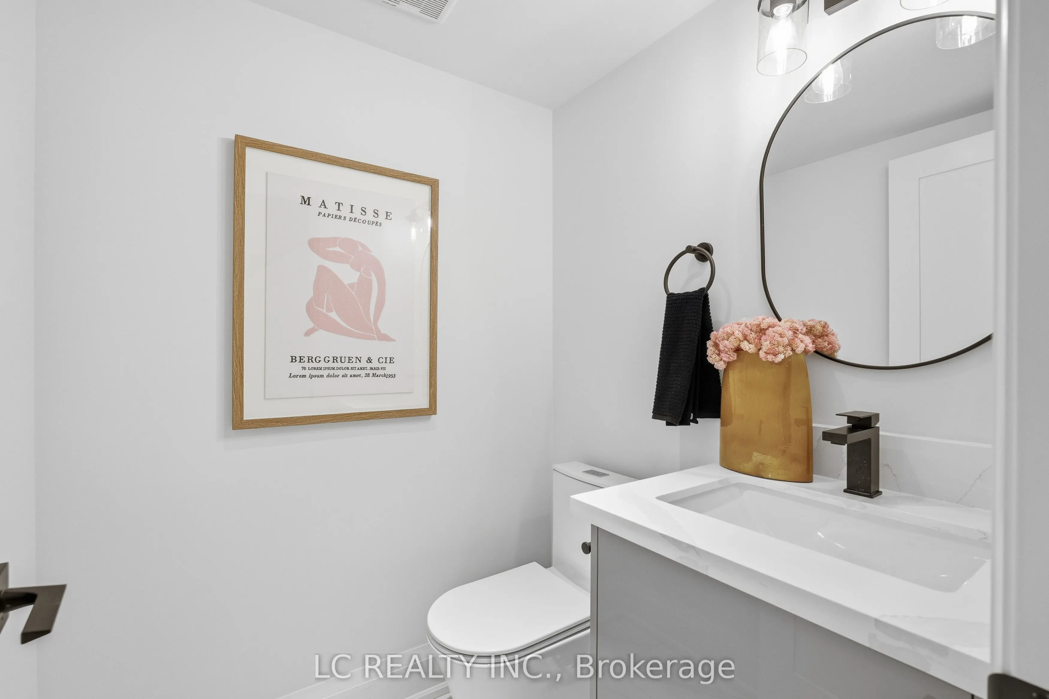 241 Finch Avenue E #A01