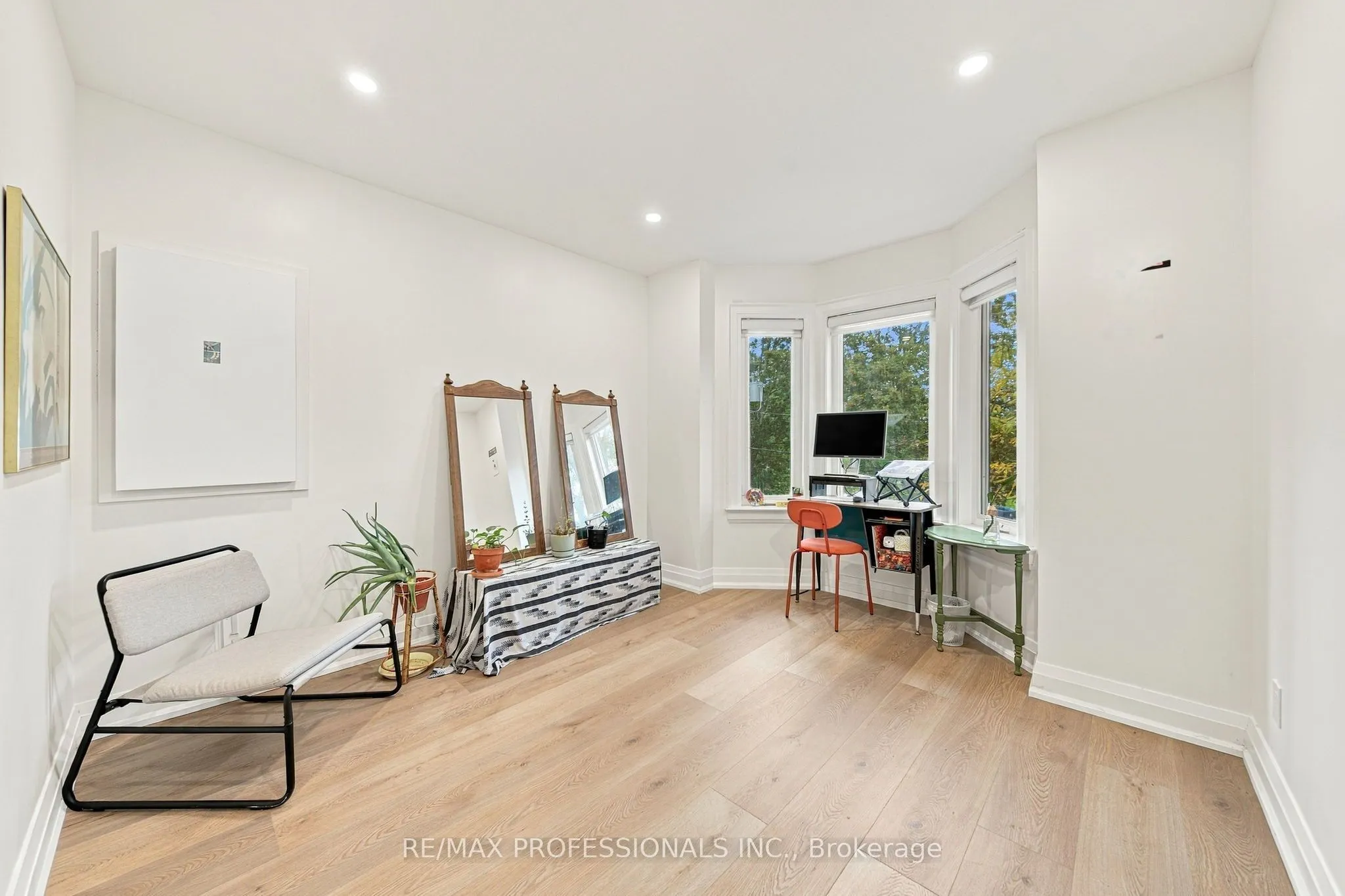 134 Argyle Street #2nd Flr