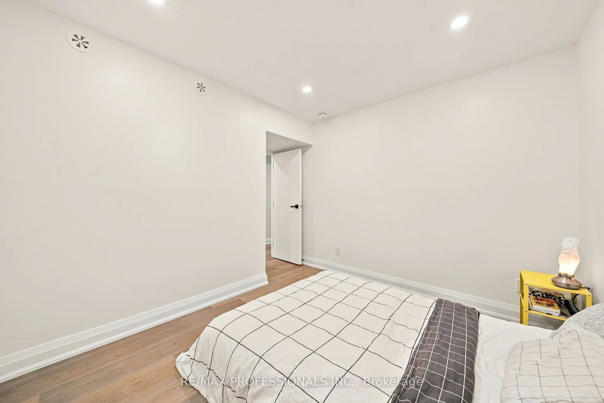 134 Argyle Street #2nd Flr