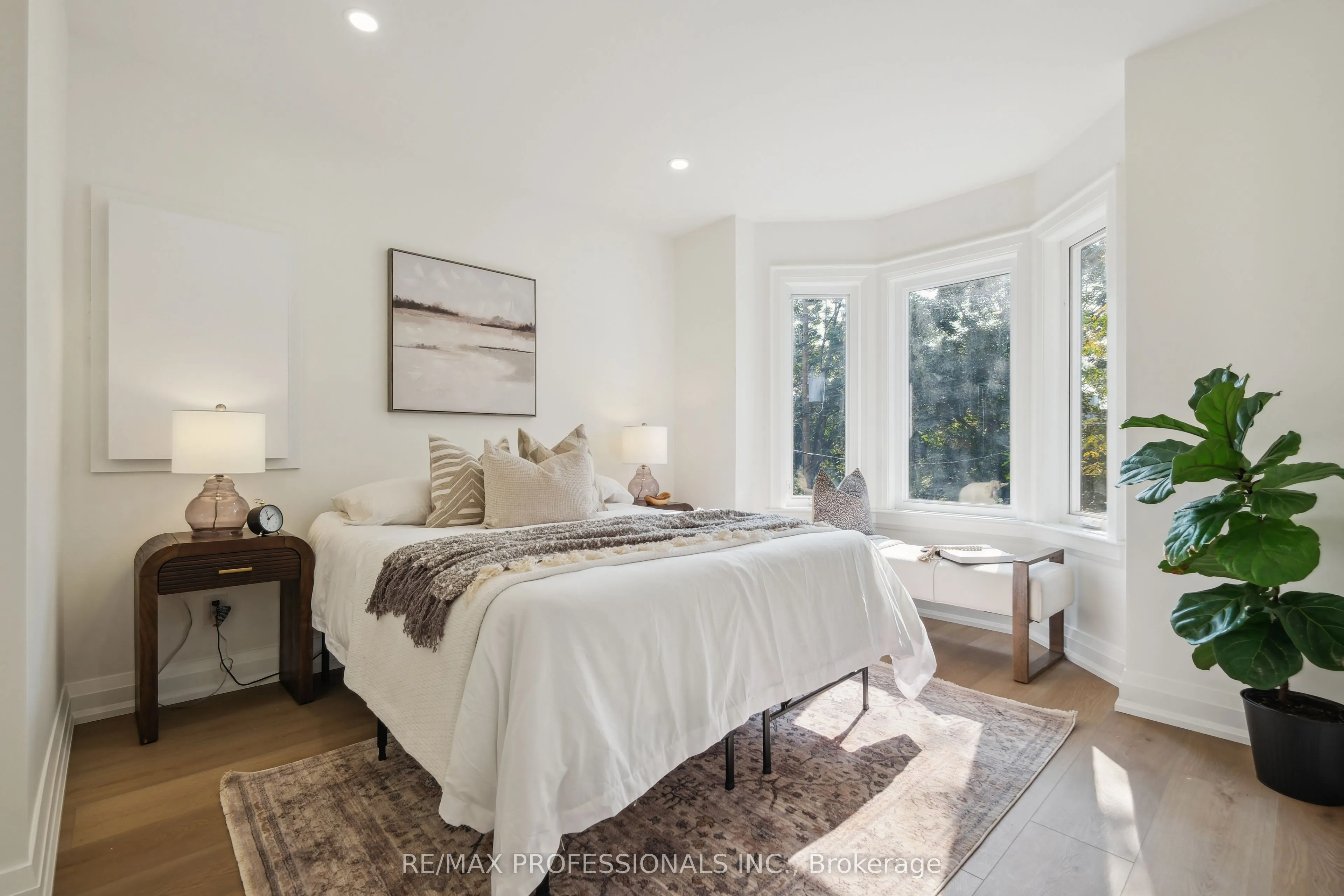 134 Argyle Street #2nd Flr