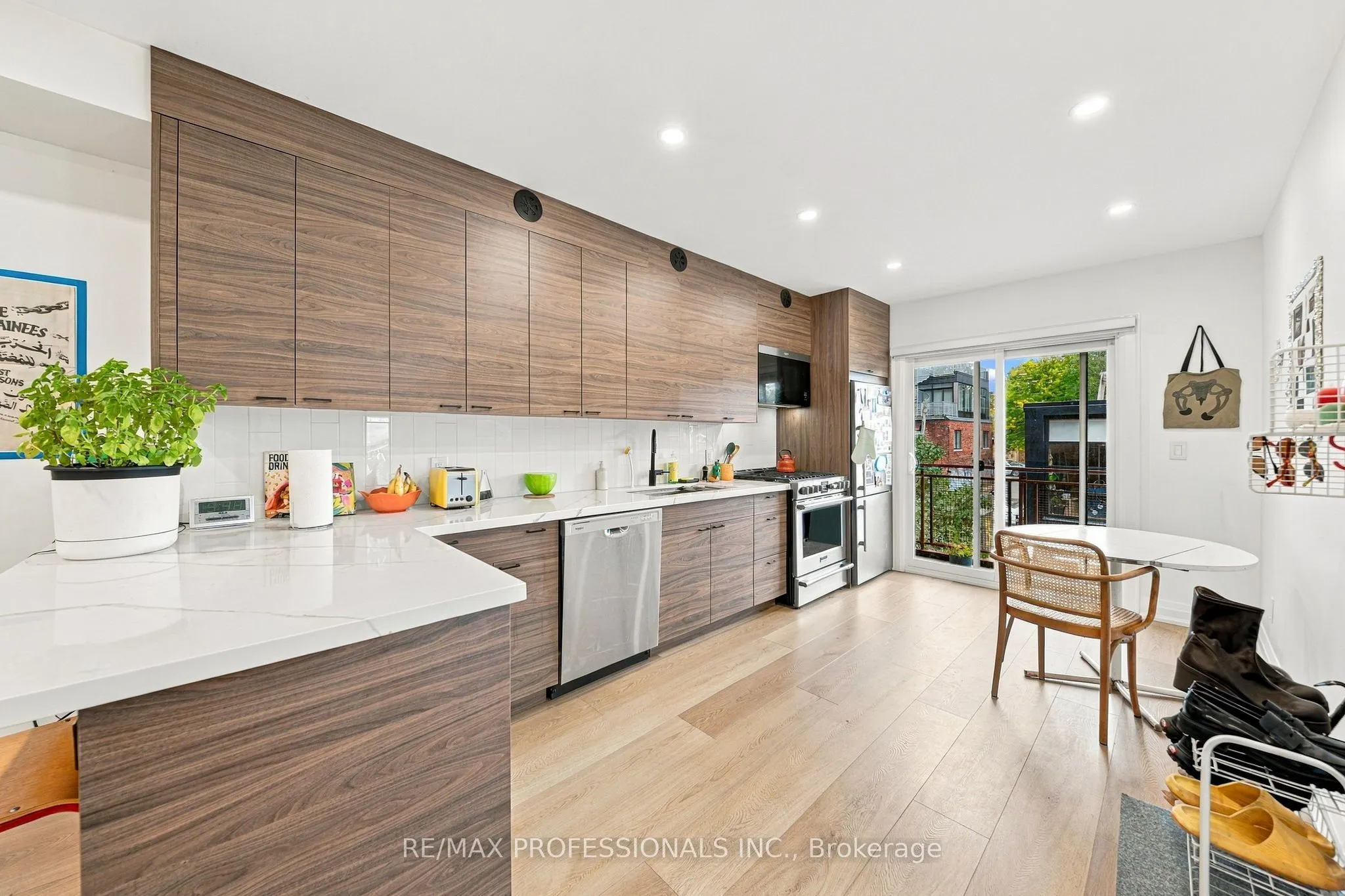 134 Argyle Street #2nd Flr