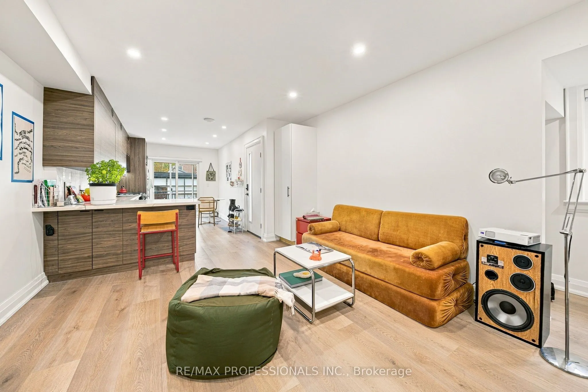 134 Argyle Street #2nd Flr