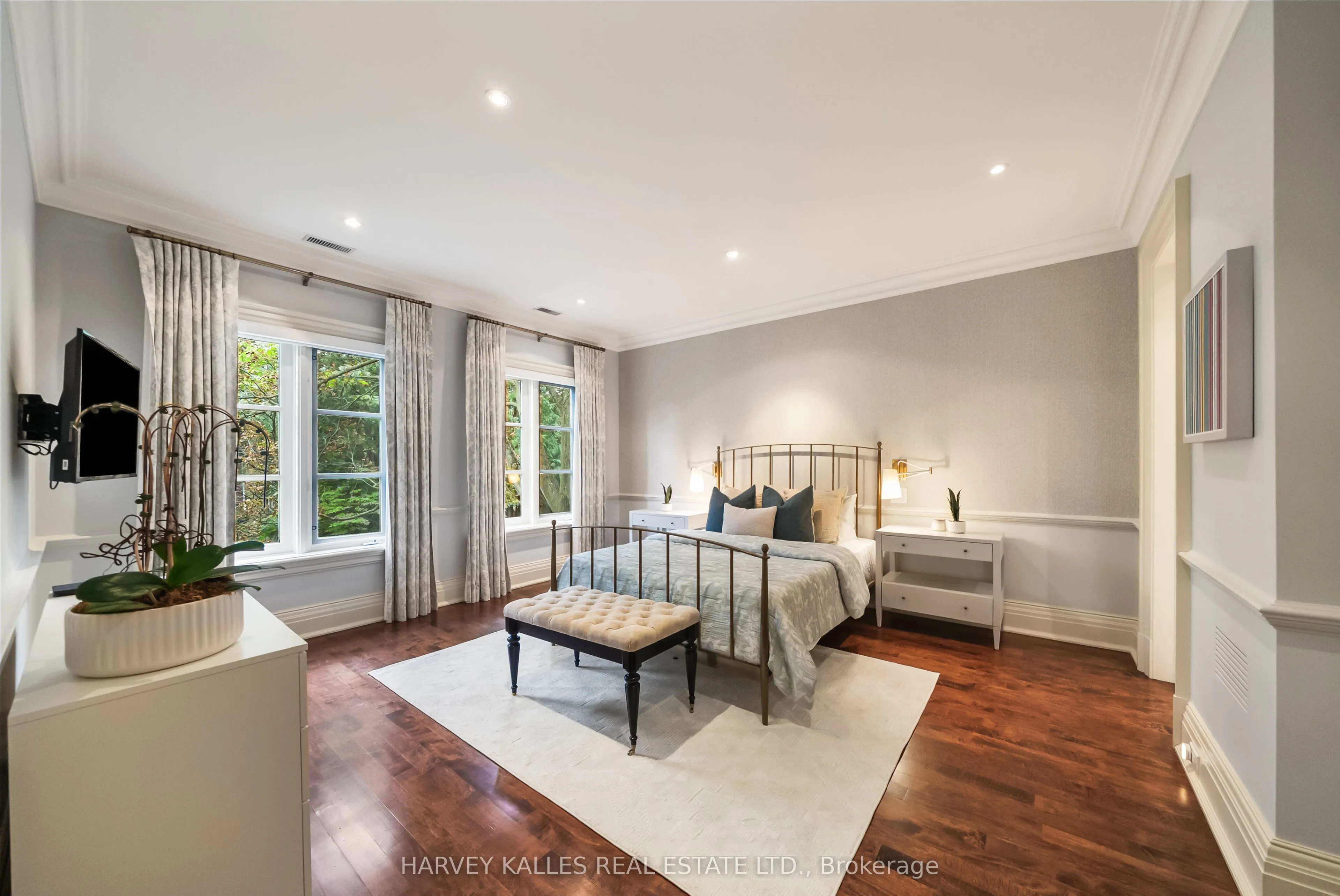 250 Forest Hill Road