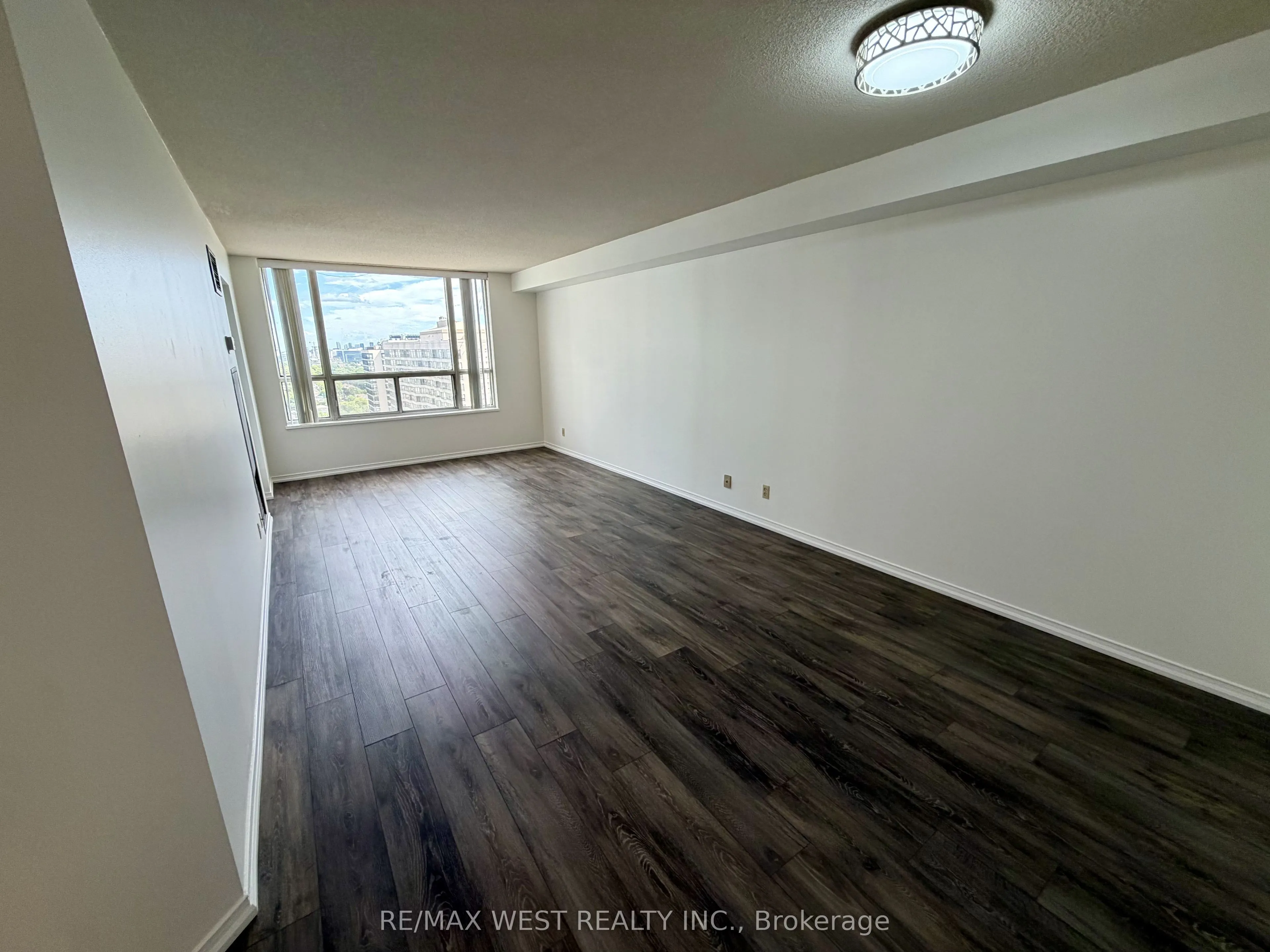 100 Upper Madison Avenue #2405